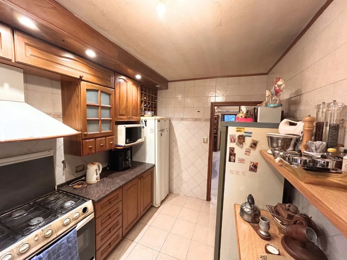 Casa de 5 ambientes en venta en Villa Ballester, Cuba 1100, foto 4