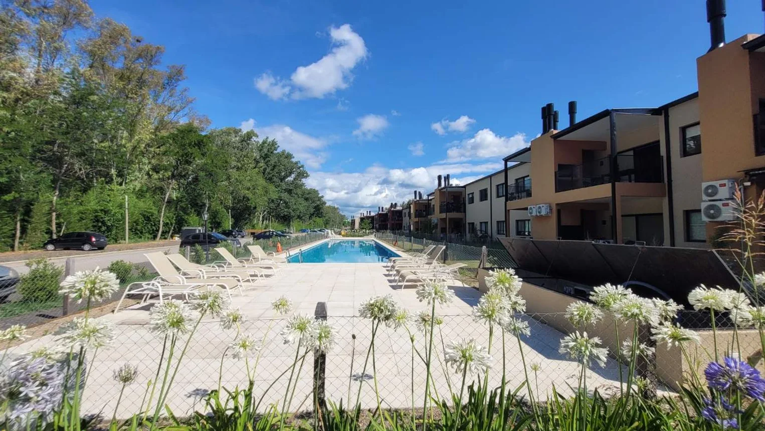 Dúplex de 3 ambientes en alquiler en Pilar, Dolores 0