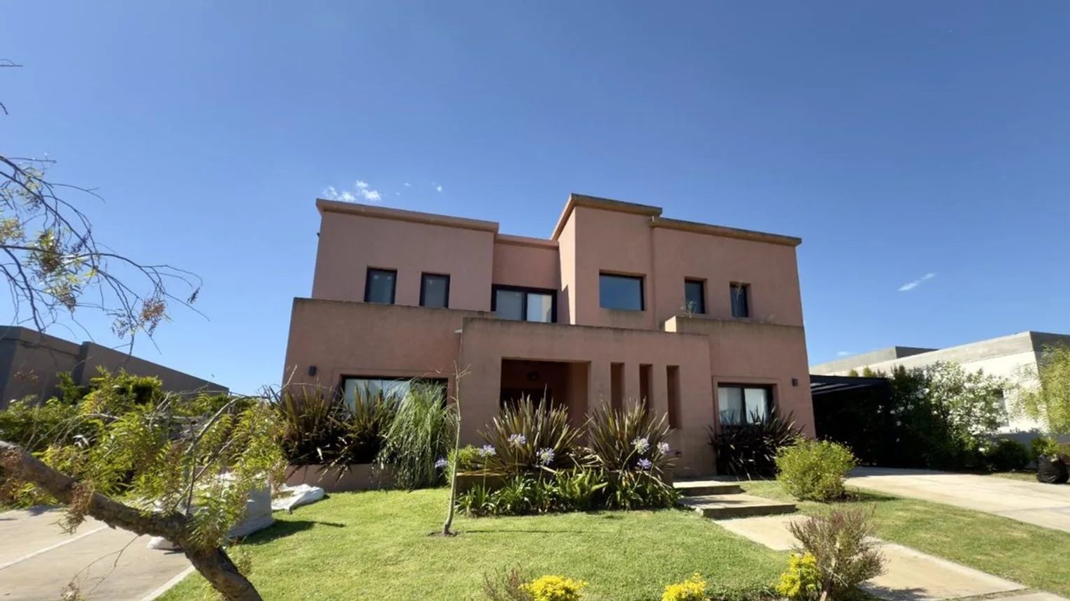 Casa en venta en Belén de Escobar