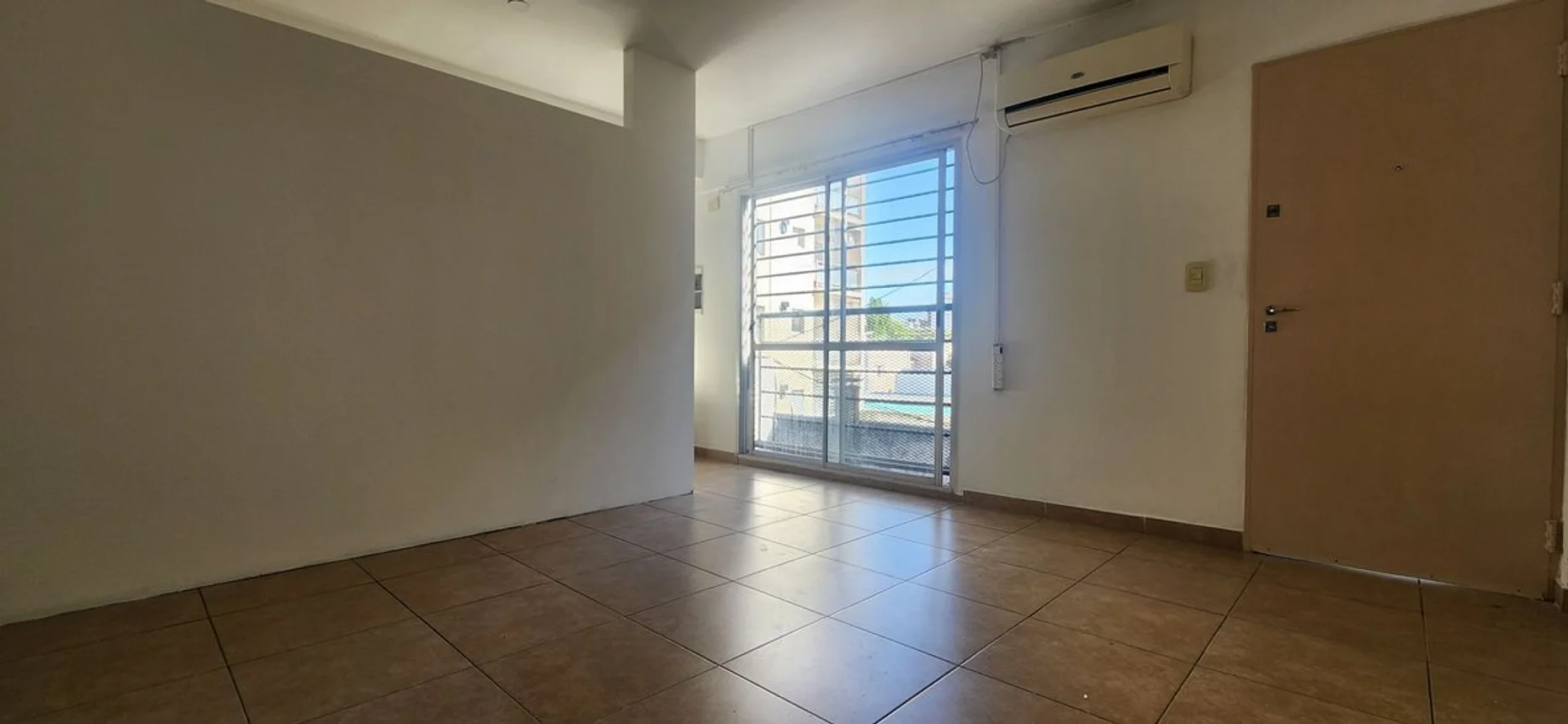 Departamento de 2 ambientes en venta en Castelar, Anatole France 2600, foto 3