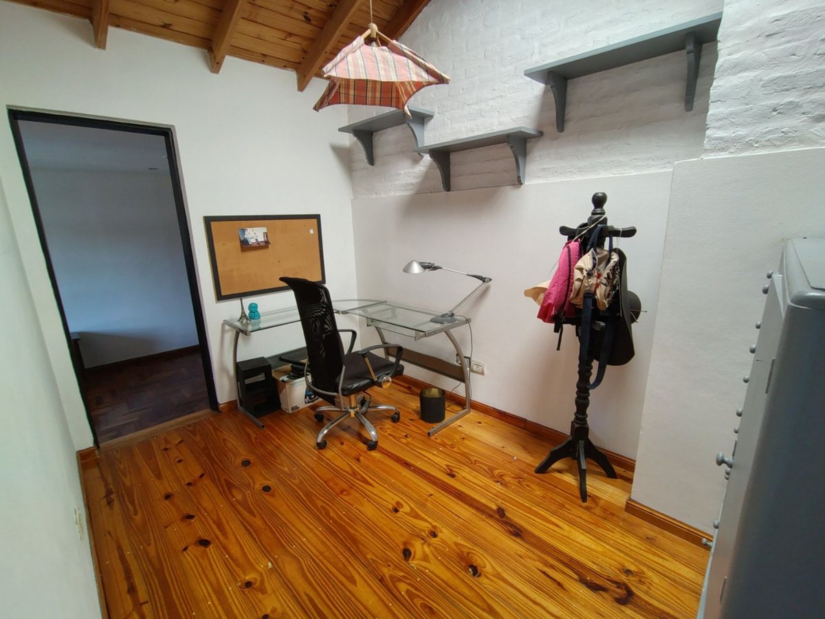 Foto 32 — VENTA CASA 4 Amb. c/JARDIN y PILETA - OPORTUNIDAD!