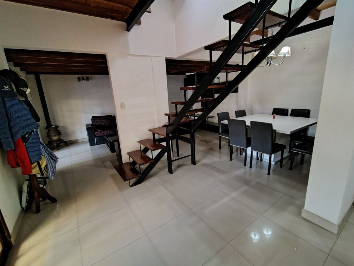 Foto 27 — VENTA CASA 4 Amb. c/JARDIN y PILETA - OPORTUNIDAD!