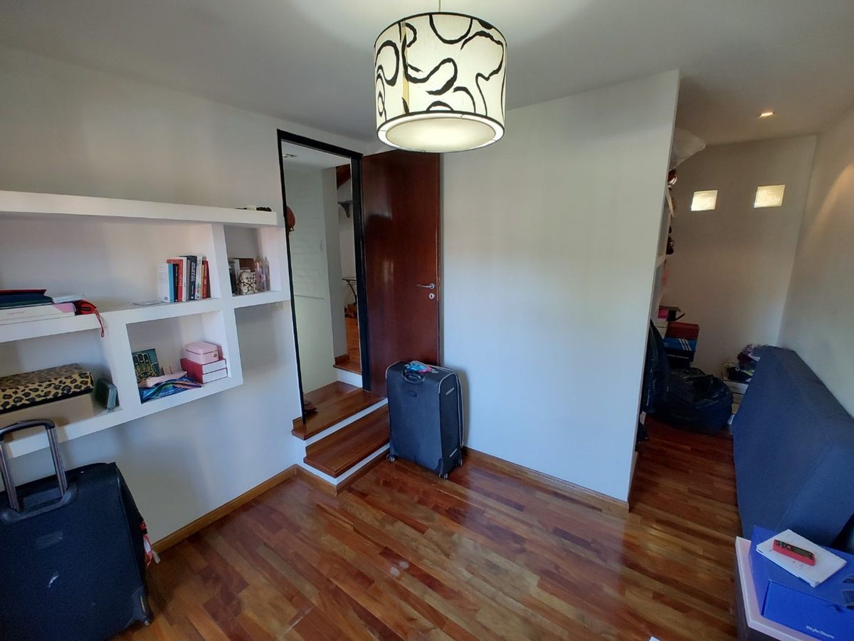 Foto 40 — VENTA CASA 4 Amb. c/JARDIN y PILETA - OPORTUNIDAD!