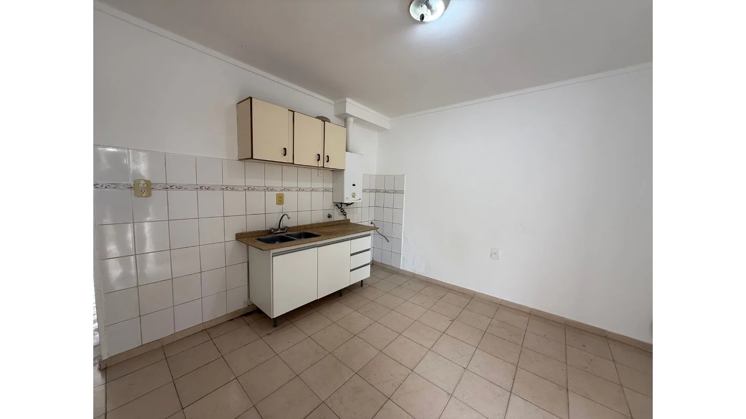 Departamento en planta alta con doble balcón, foto 4