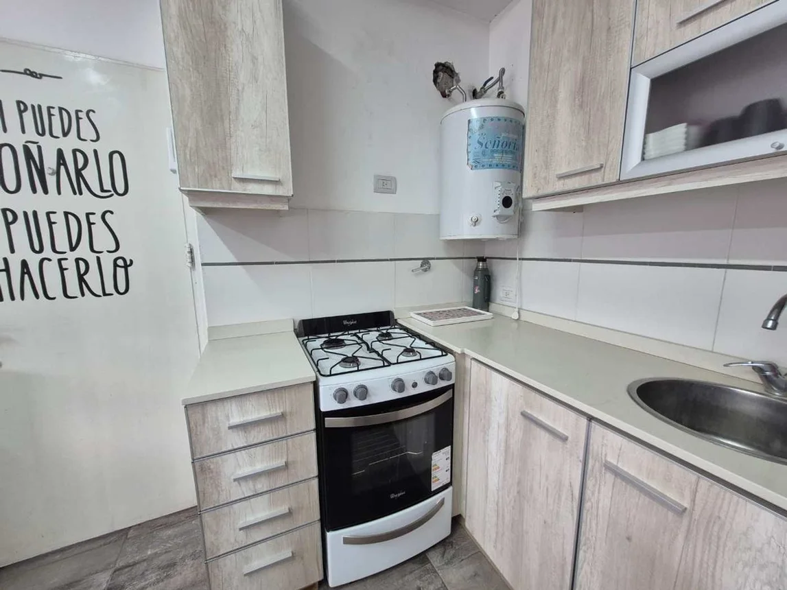 Departamento en venta en Villa Luzuriaga, foto 3