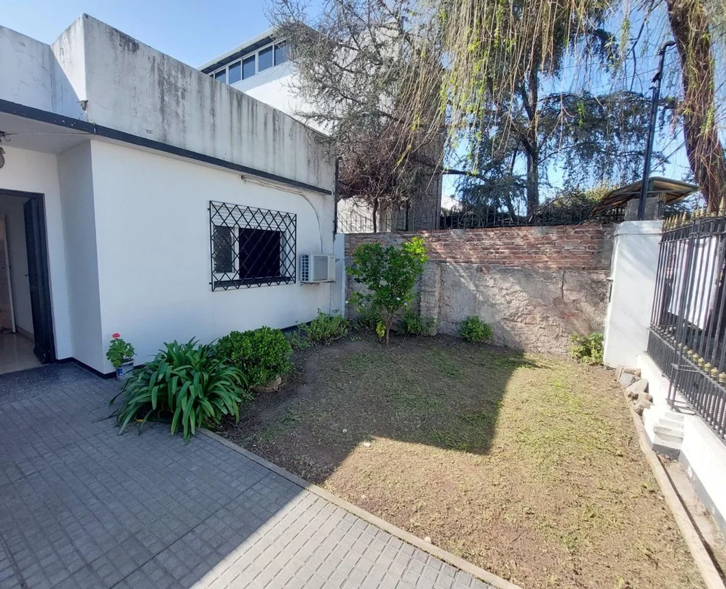 Casa en venta en Temperley, foto 3
