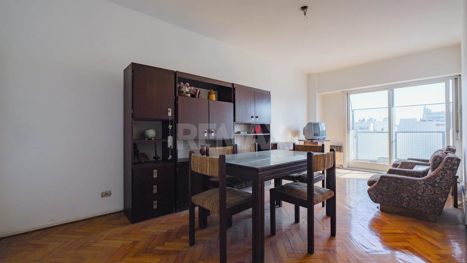 Departamento de 3 ambientes en venta en Flores, Avenida Directorio 2500