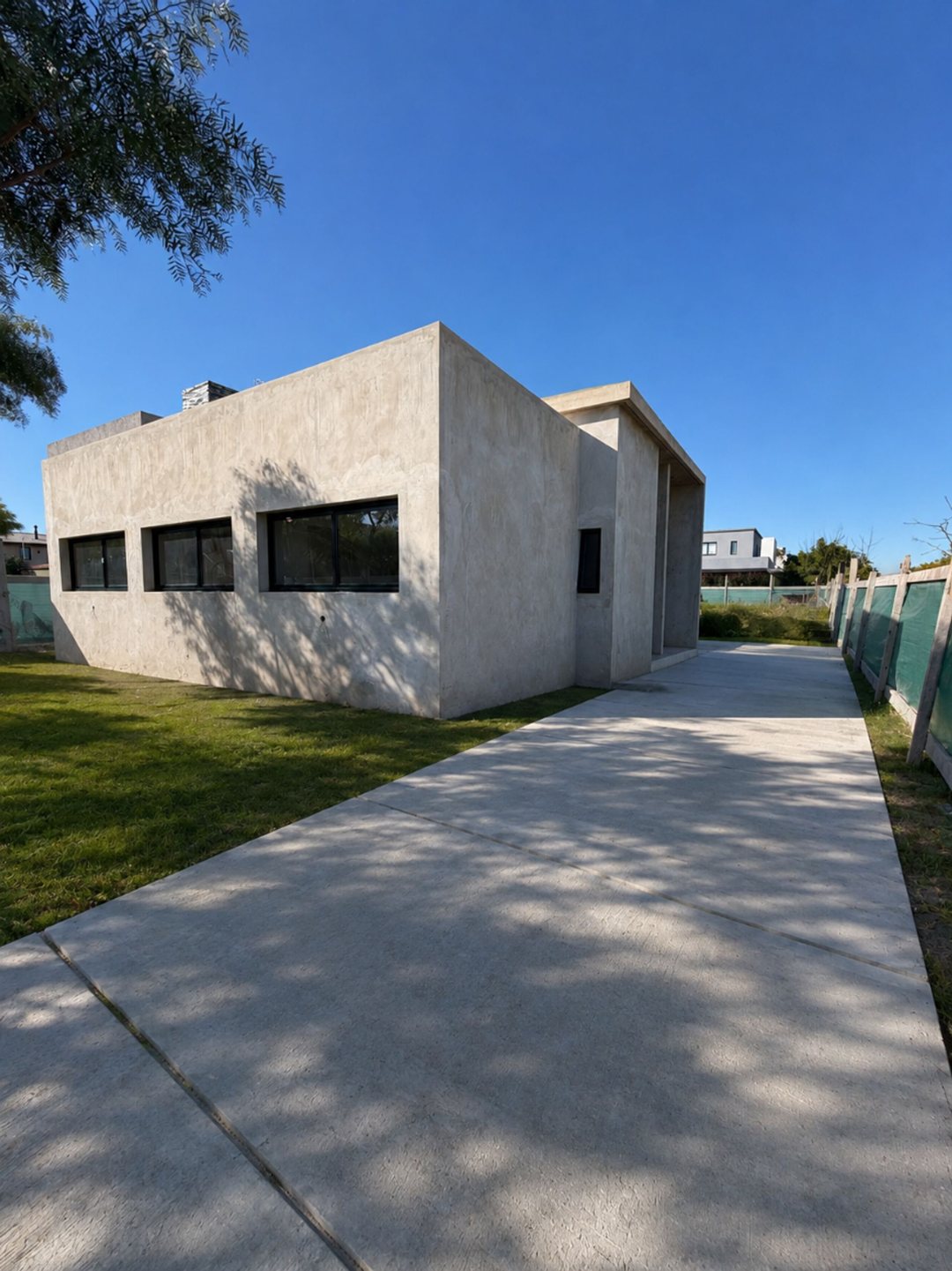 VENTA CASA A ESTRENAR 3 DORMITORIOS PILAR DEL ESTE