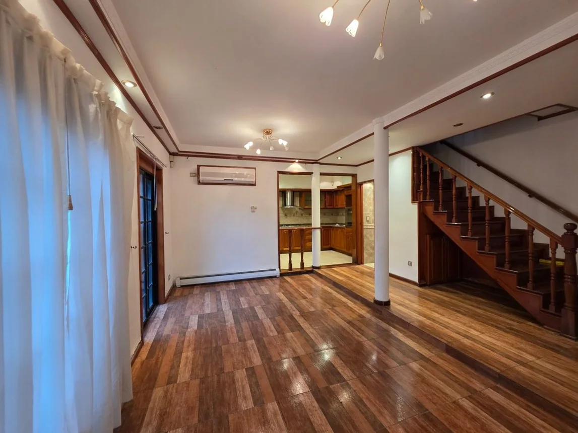Casa dúplex en venta en Quilmes, foto 4