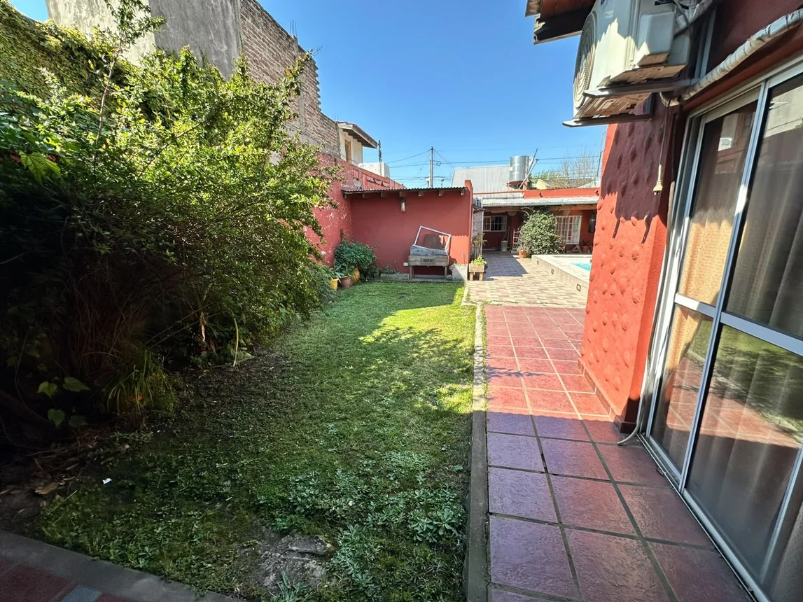 Casa en venta en Lomas de Zamora, foto 3