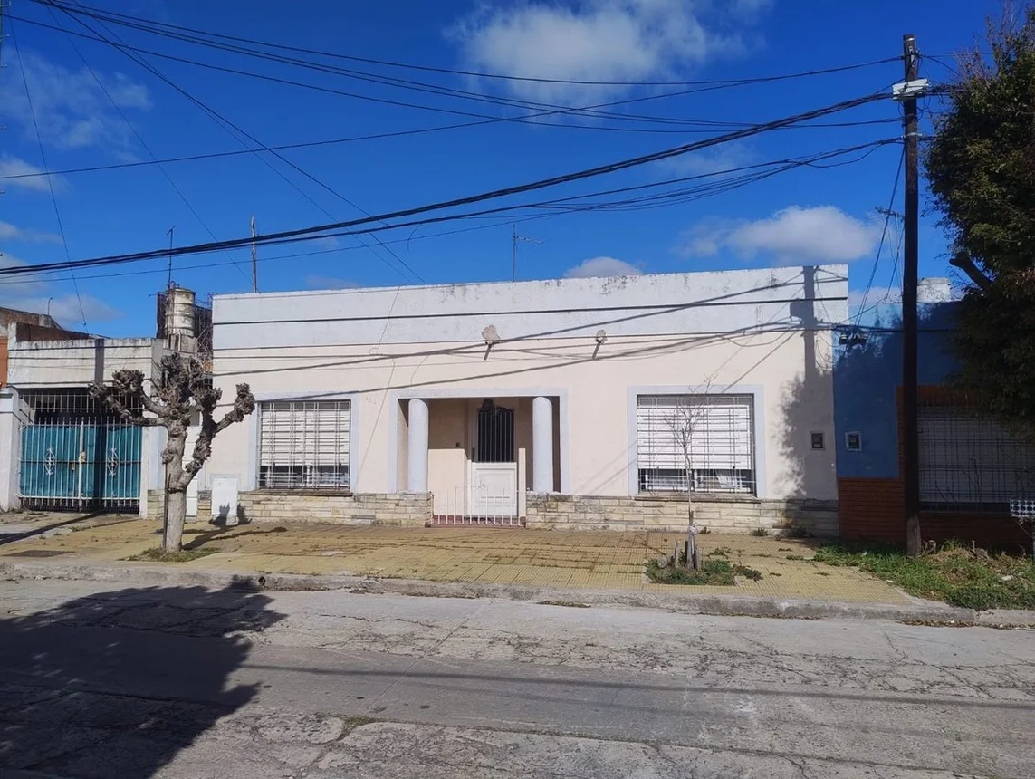 Casa en venta en El Palomar, foto 2