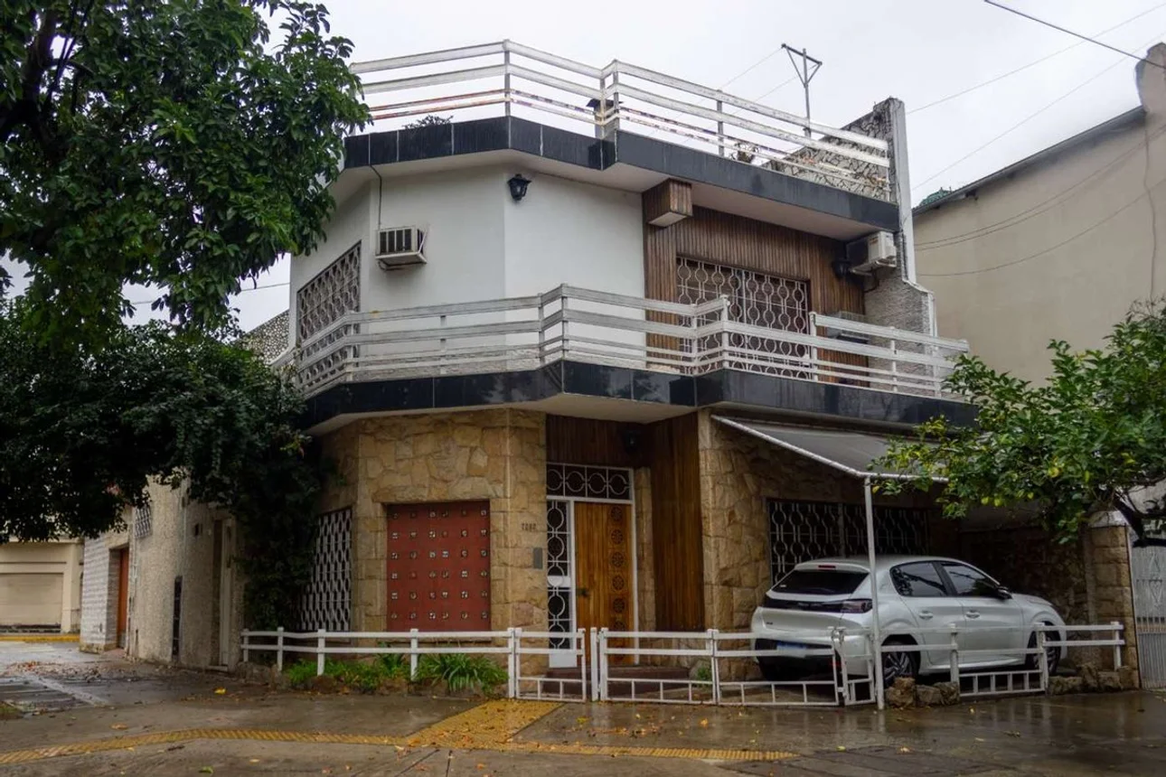 Casa de 7 ambientes en venta en Liniers, Humaitá 7200, foto 2