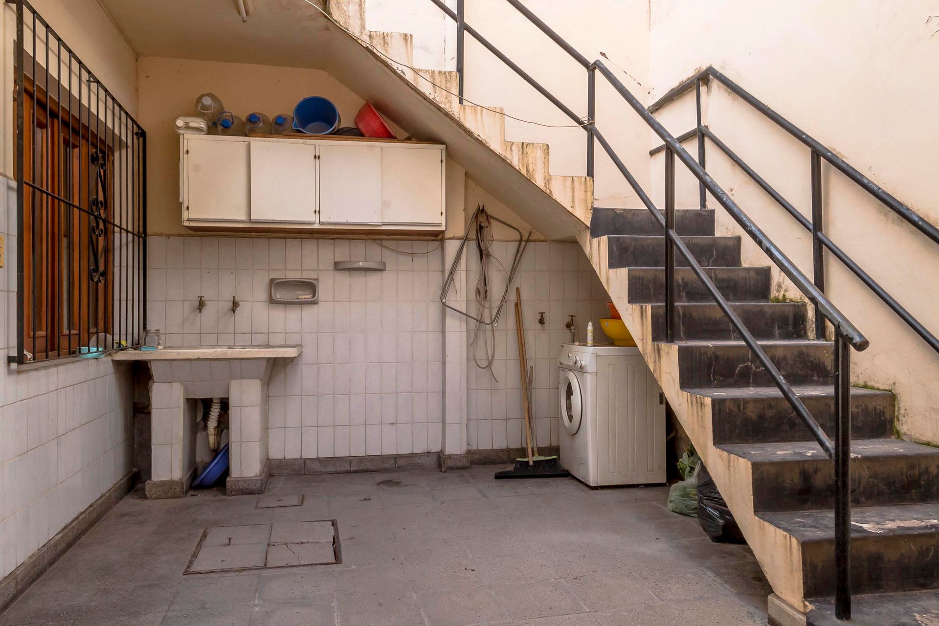 CASA EN VENTA C/ COCHERA + 3 DEPTOS EN MACROCENTRO - foto 17