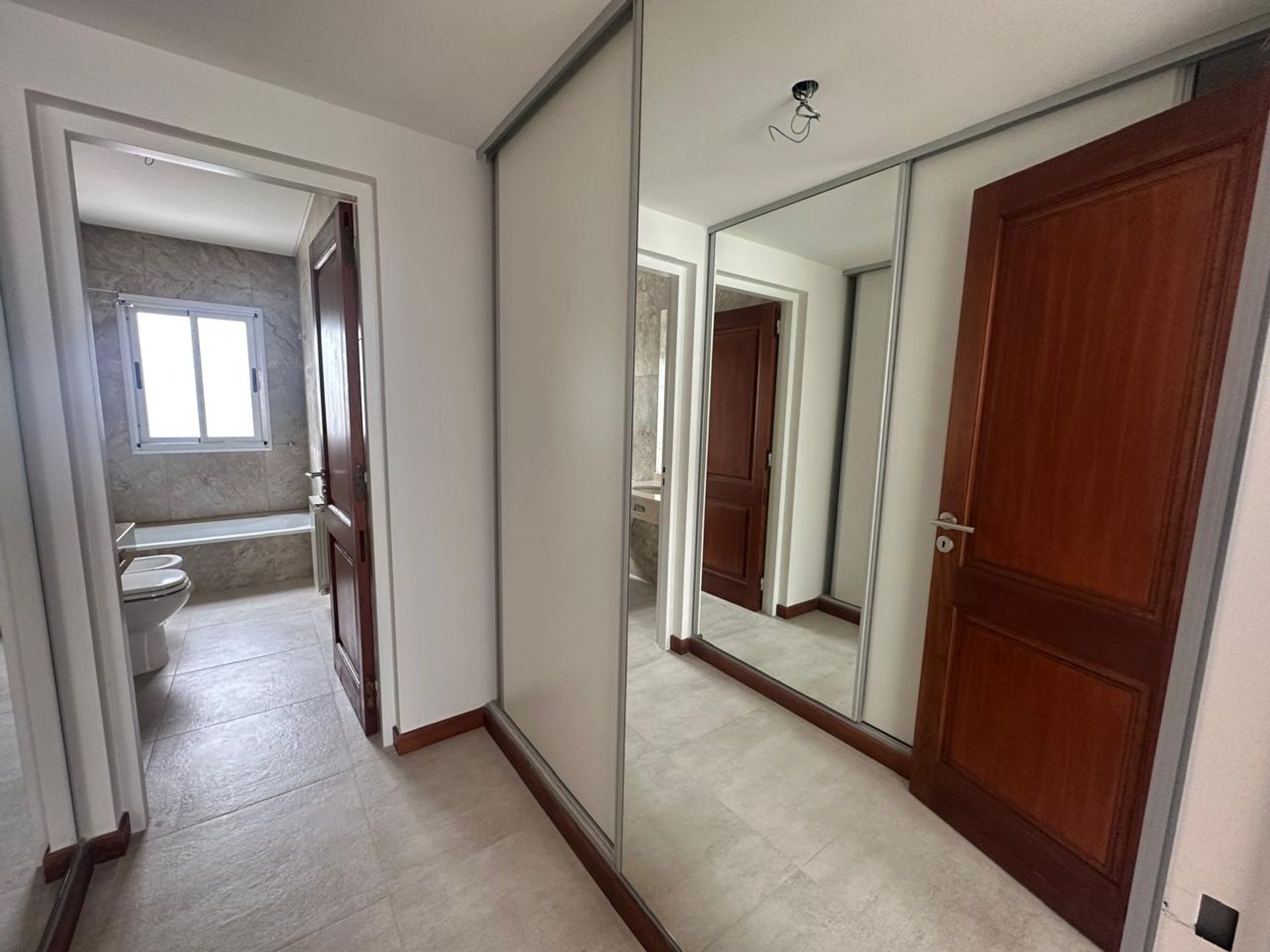 DEPARTAMENTO VENTA SEMIPISO MACROCENTRO - foto 13