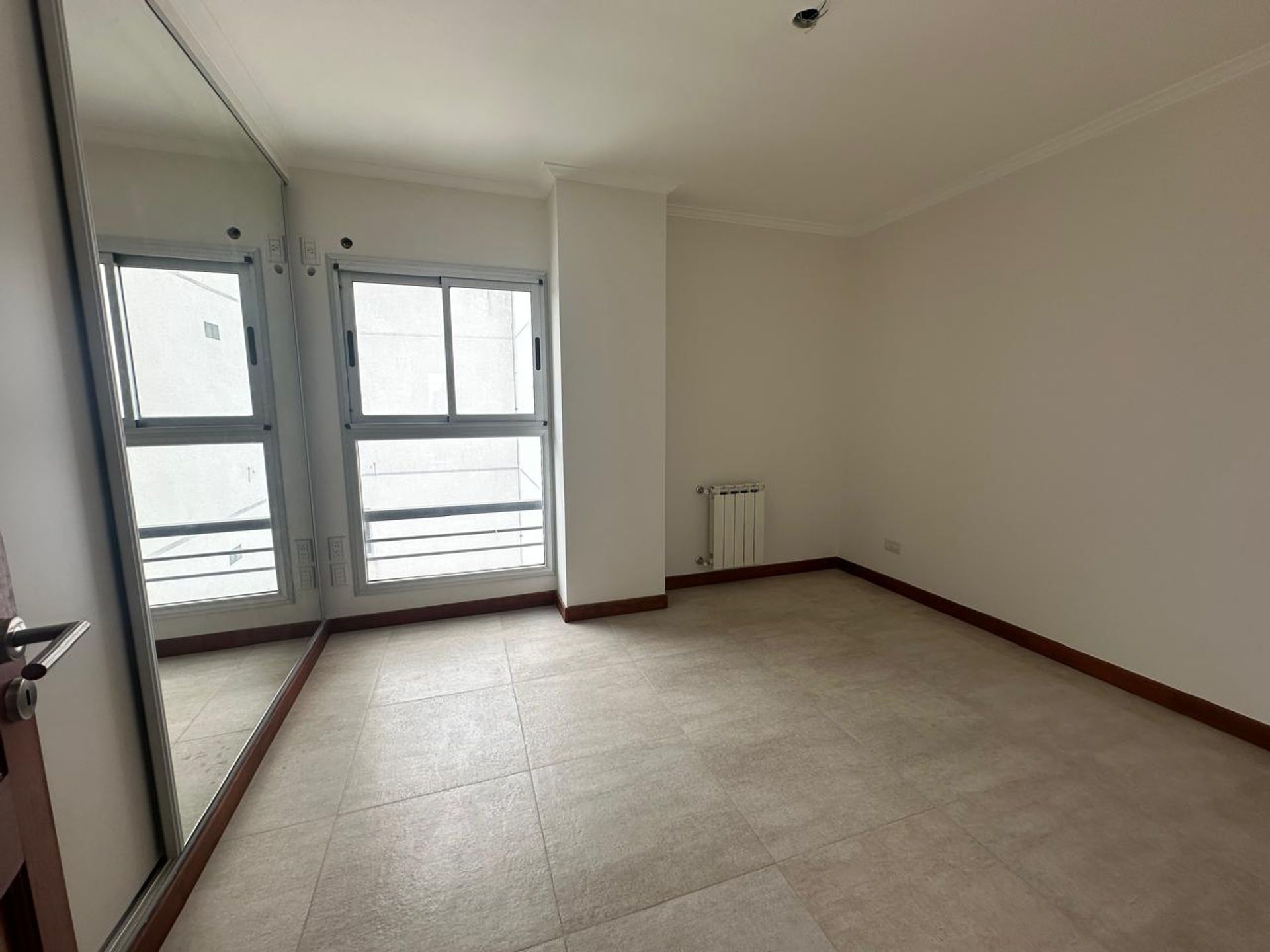 DEPARTAMENTO VENTA SEMIPISO MACROCENTRO - foto 11