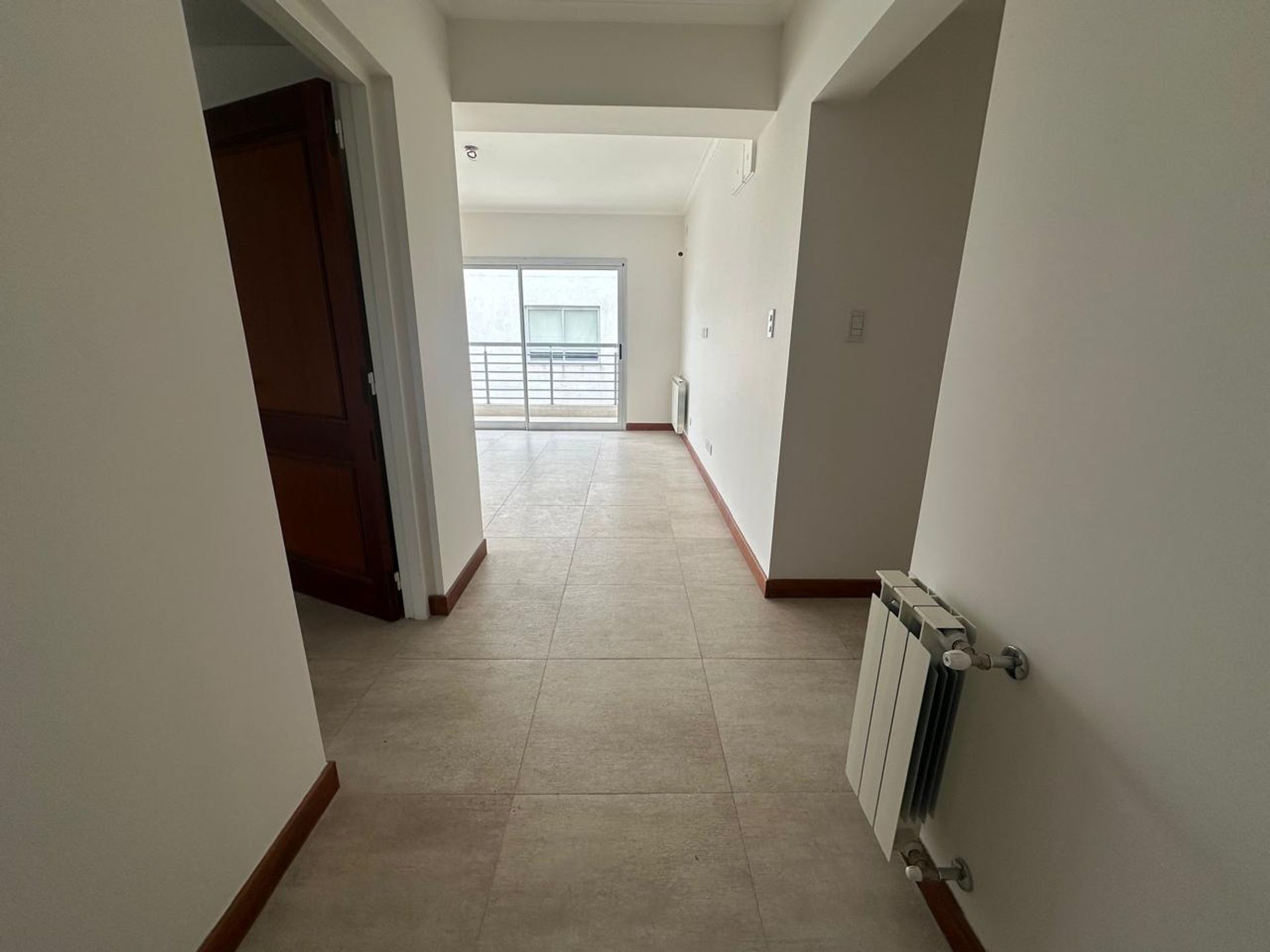 DEPARTAMENTO VENTA SEMIPISO MACROCENTRO - foto 4