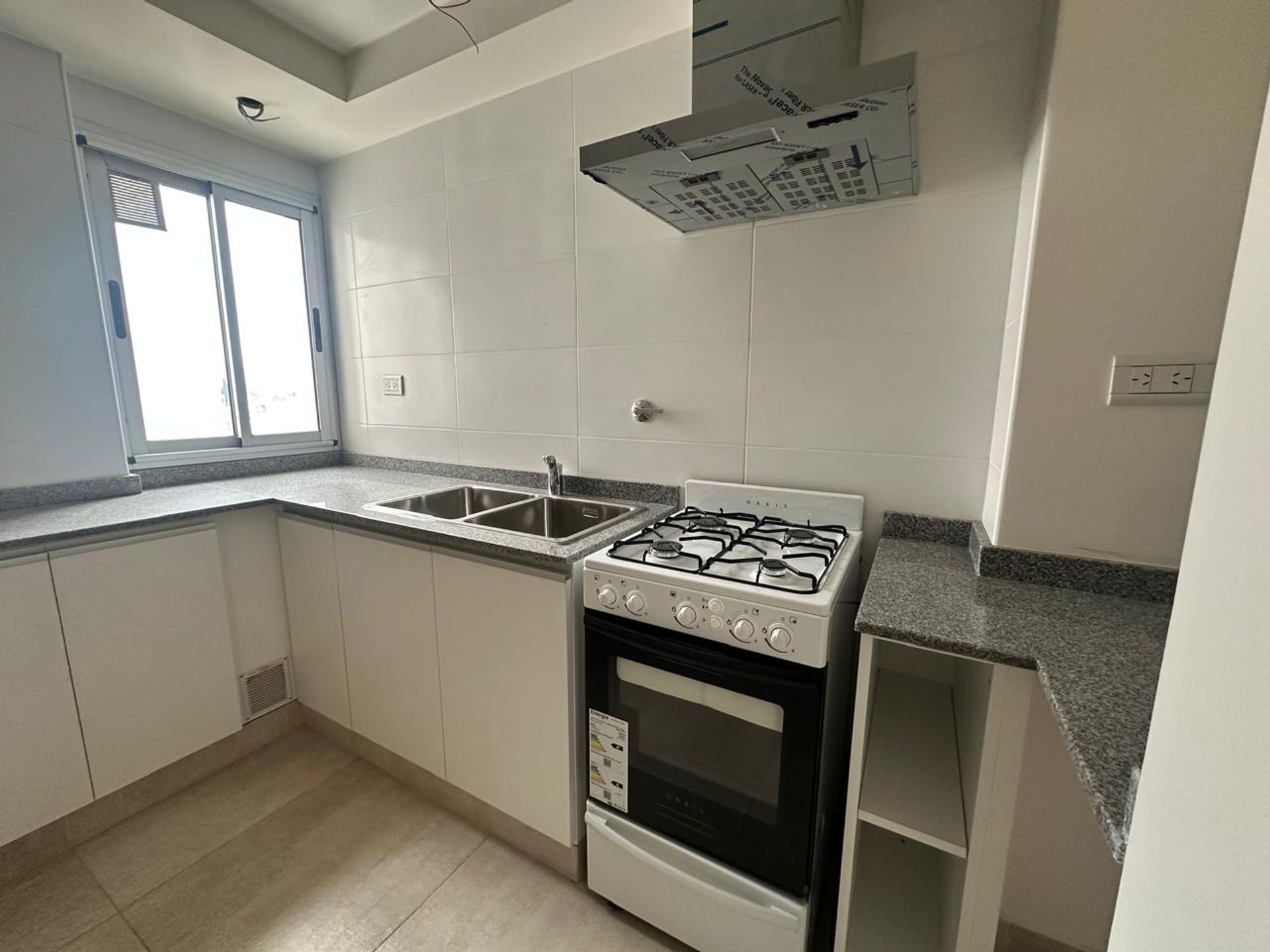 DEPARTAMENTO VENTA SEMIPISO MACROCENTRO - foto 17