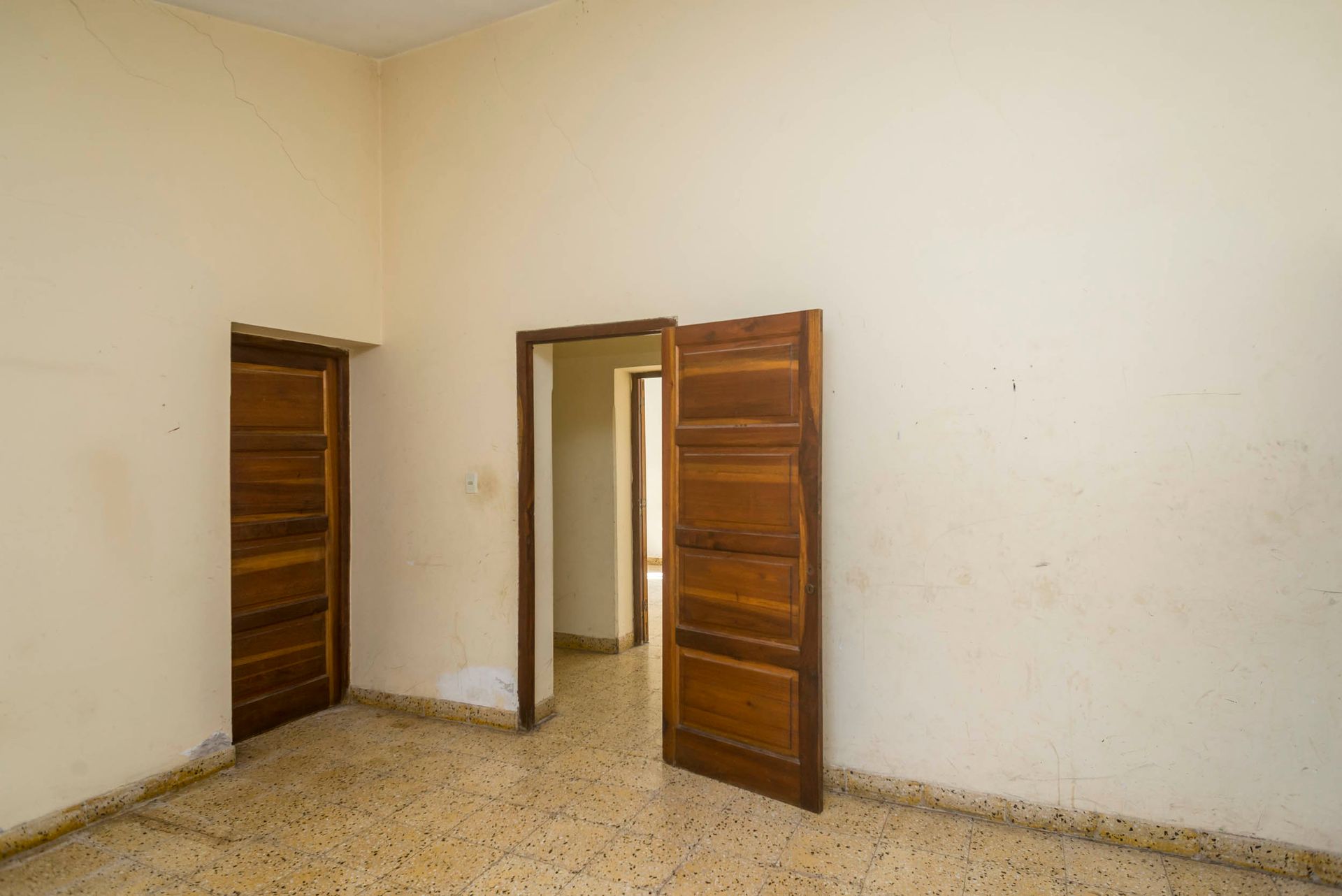 CASA EN VENTA CON GALPON SOBRE RN 68 CERRILLOS - foto 5