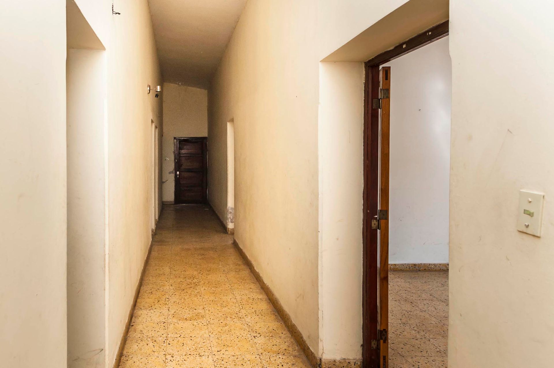 CASA EN VENTA CON GALPON SOBRE RN 68 CERRILLOS - foto 10