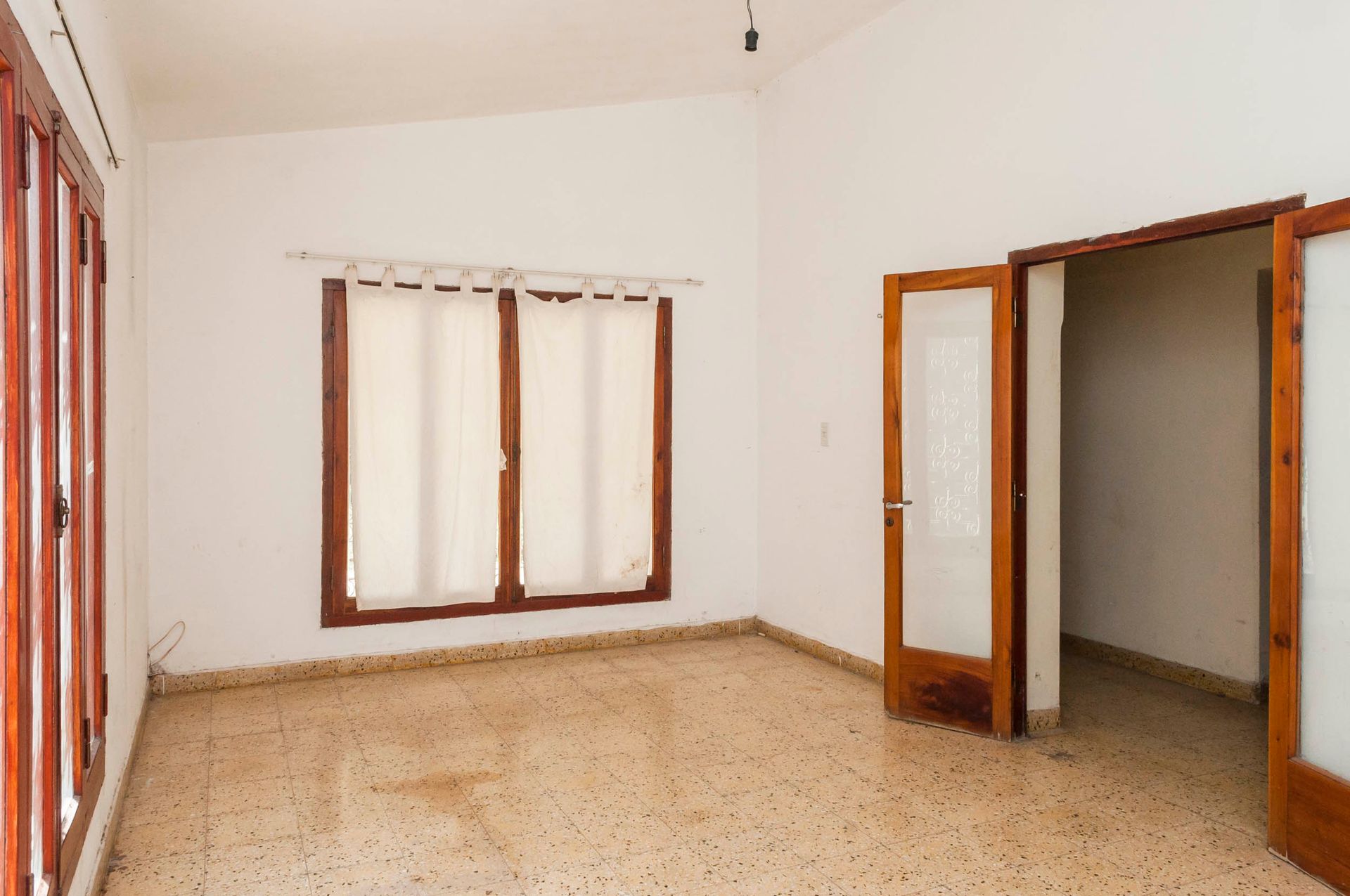 CASA EN VENTA CON GALPON SOBRE RN 68 CERRILLOS - foto 20