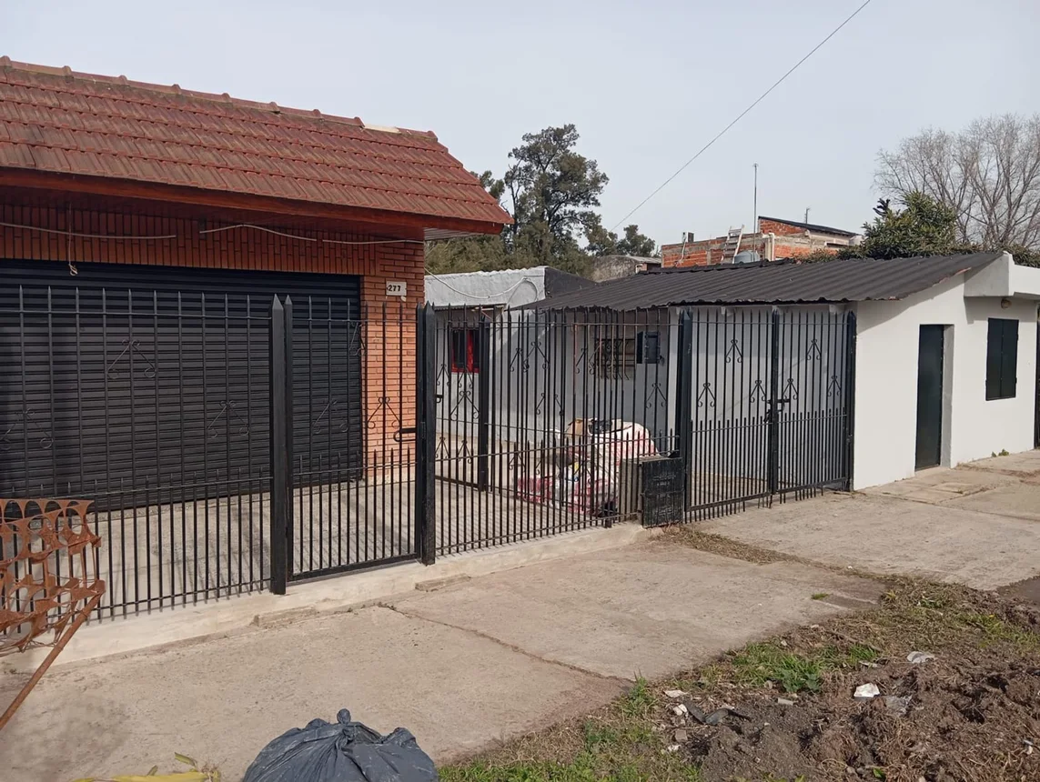 Casa de 3 ambientes en venta en Burzaco, Miguel Diomede 2700, foto 4