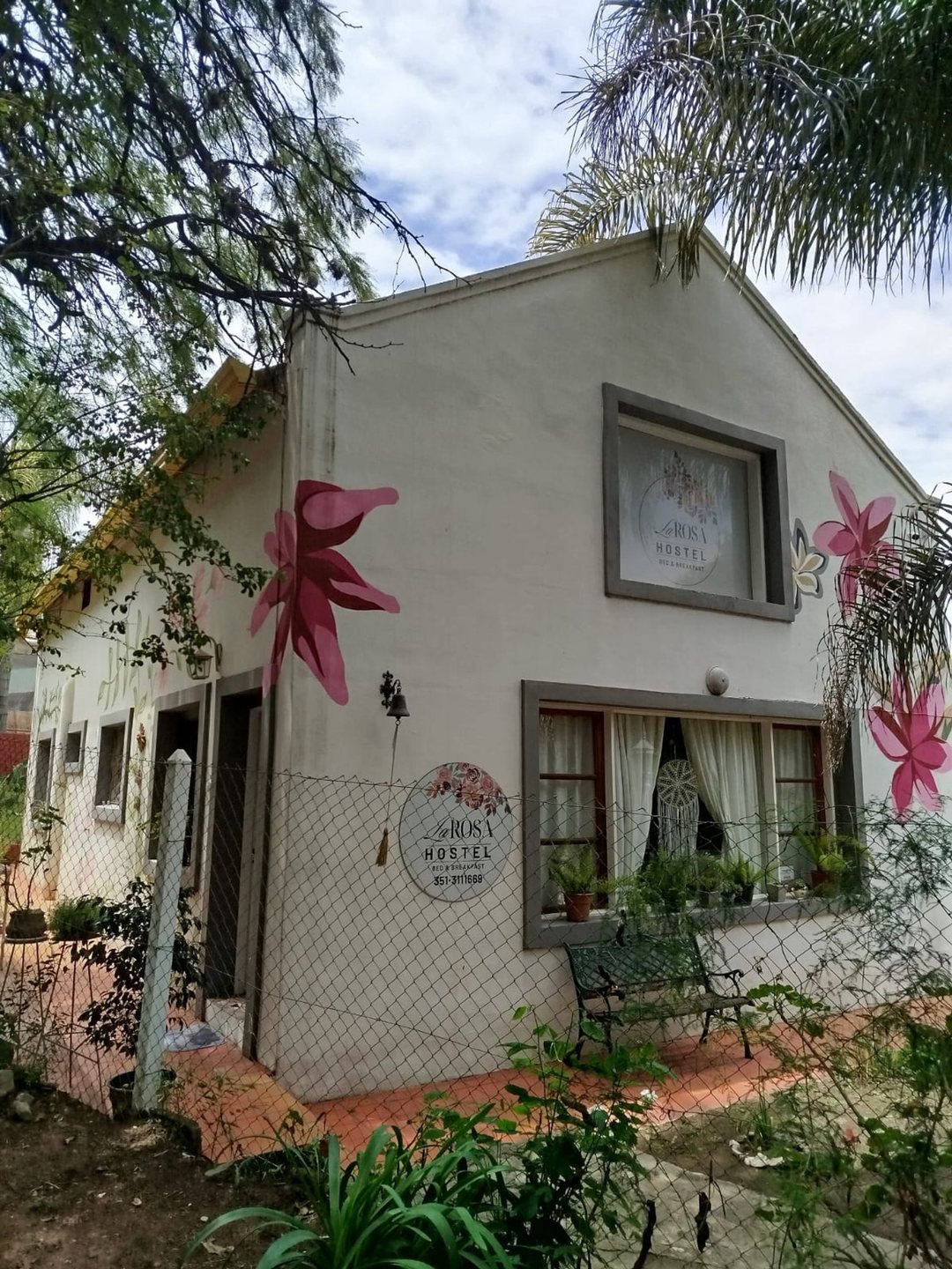 VENTA HOSTEL UNQUILLO CORDOBA