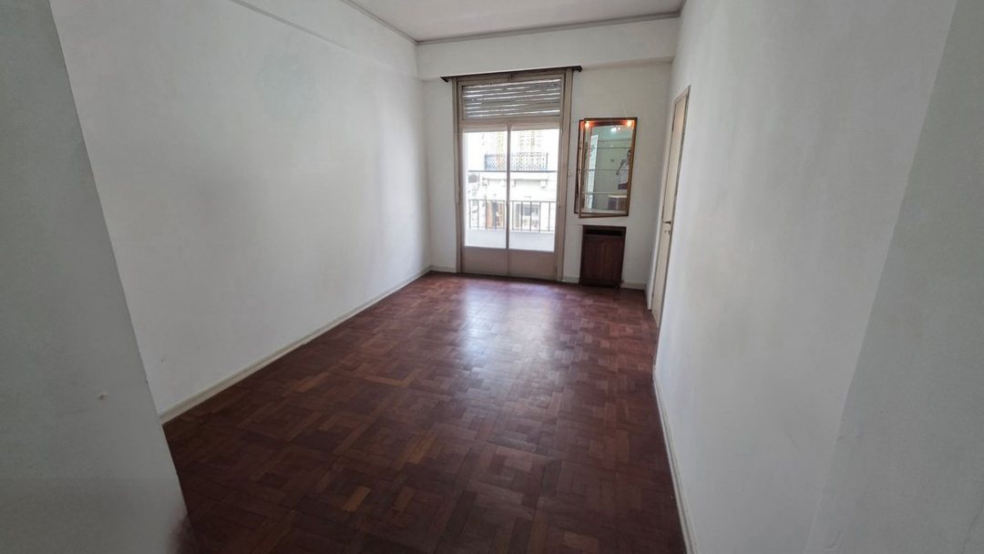 SAN NICOLAS VENTA DEPARTAMENTO 2 AMB OPORTUNIDAD!