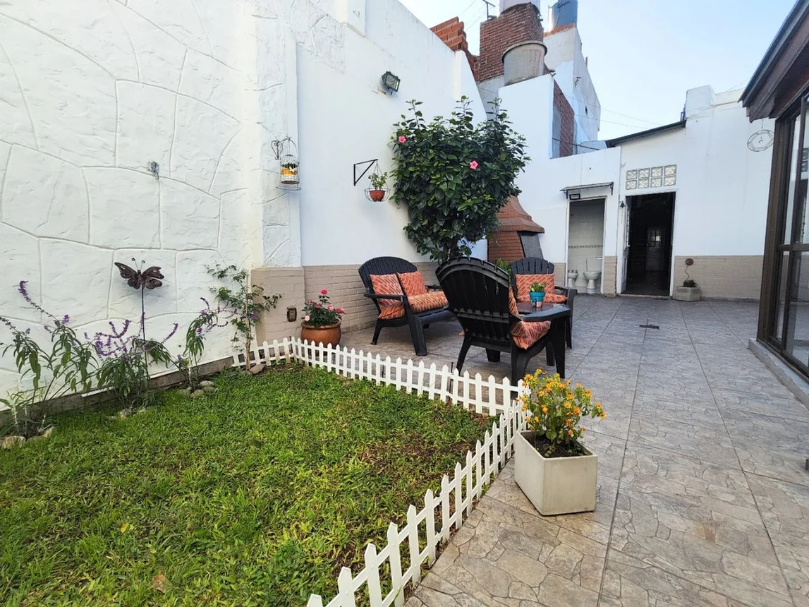 Casa de 6 ambientes en venta en Ciudadela, Falucho 1100, foto 5