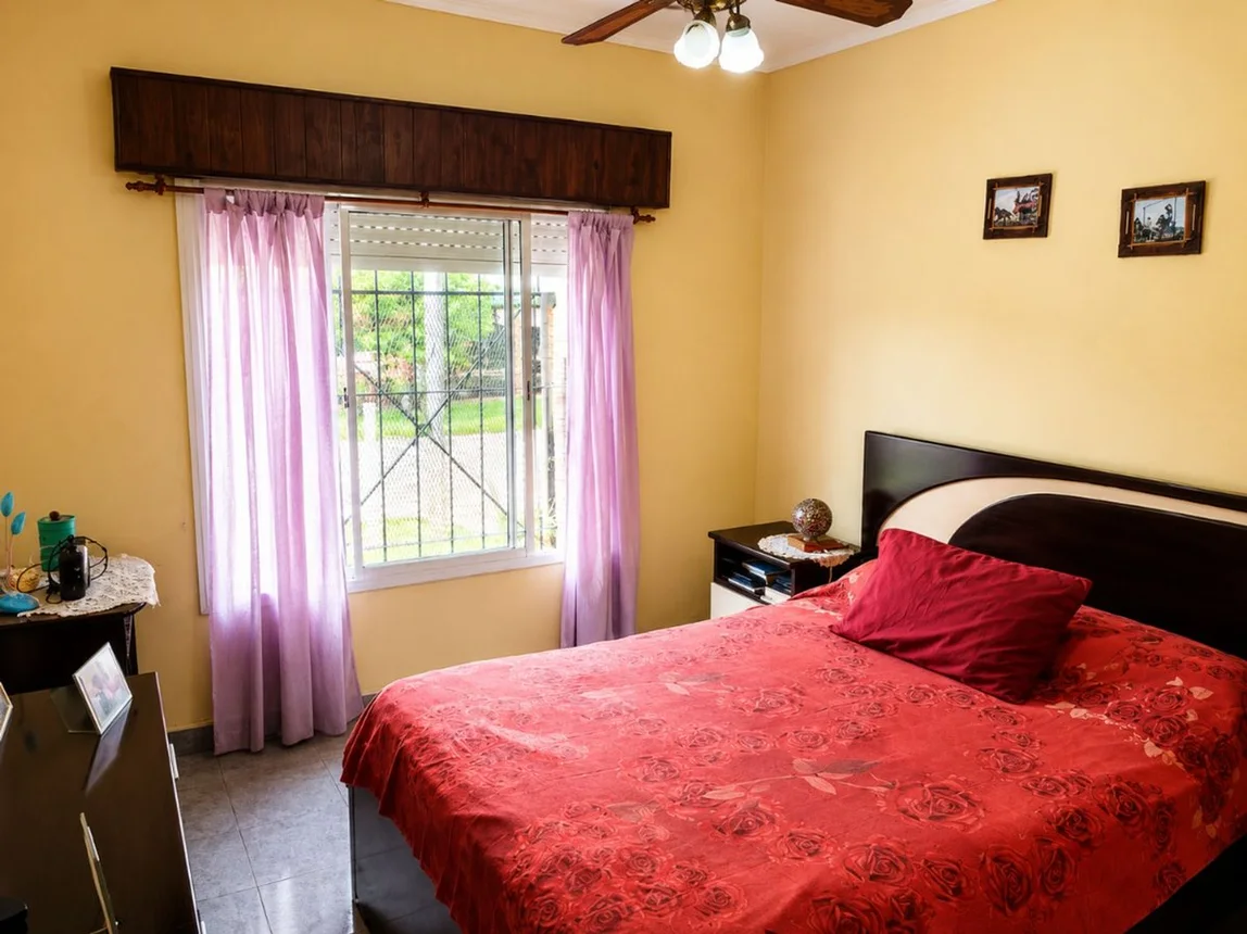 Casa de 3 ambientes en venta en Berazategui, Calle 12 1600, foto 5