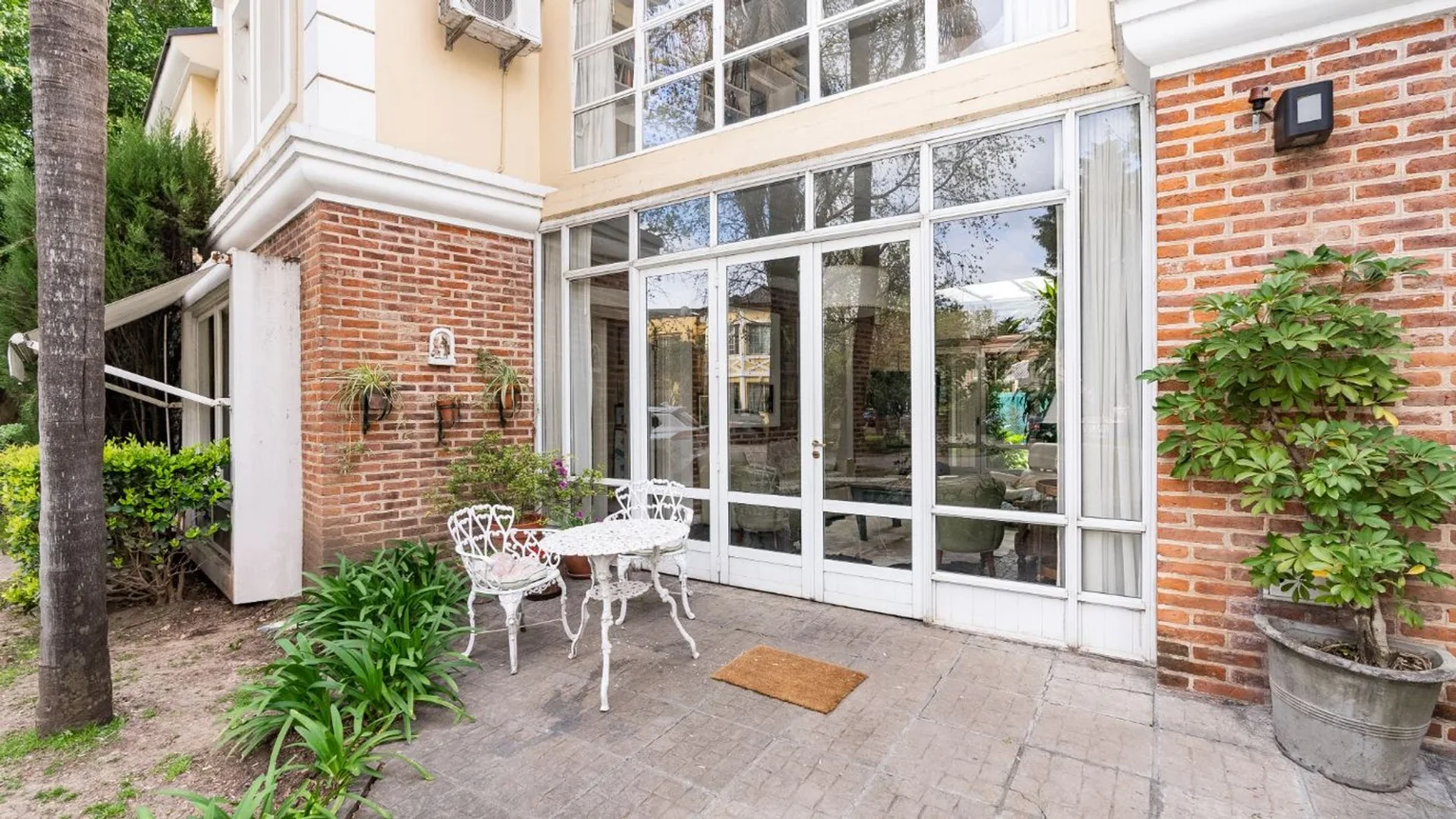 Casa de 10 ambientes en venta en Don Torcuato, Quintanilla 800, foto 5