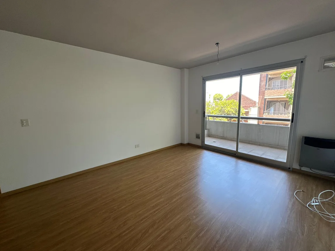 Departamento de 2 ambientes en venta en San Fernando, Av. Perón 300, foto 3