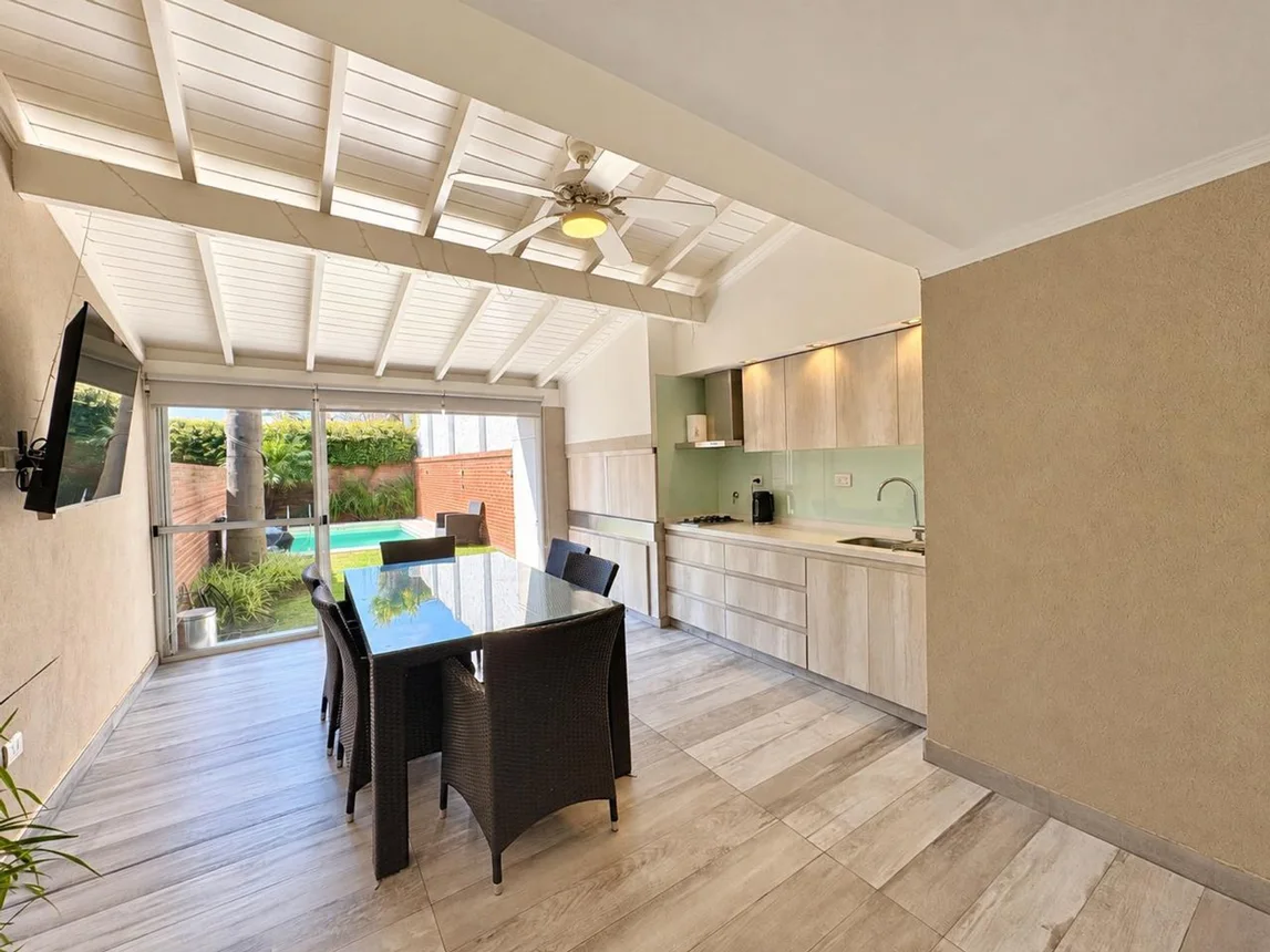 Casa tríplex en venta en Ciudad Jardín, Mallorca 6300