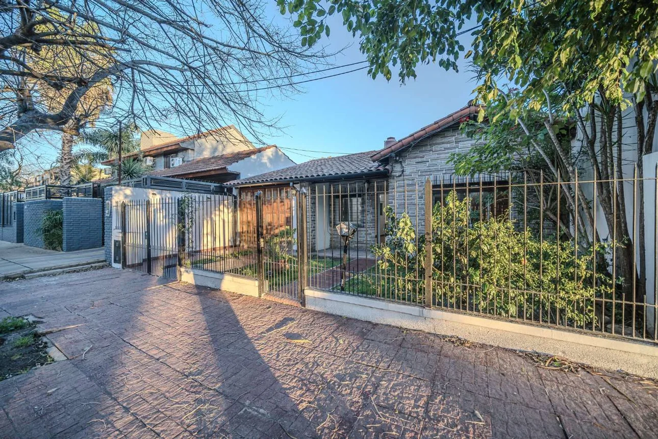 Casa en venta en Hurlingham, foto 2