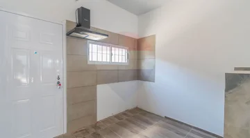 Alquiler casa N°5 de 2 dormitorios, patio en Pando