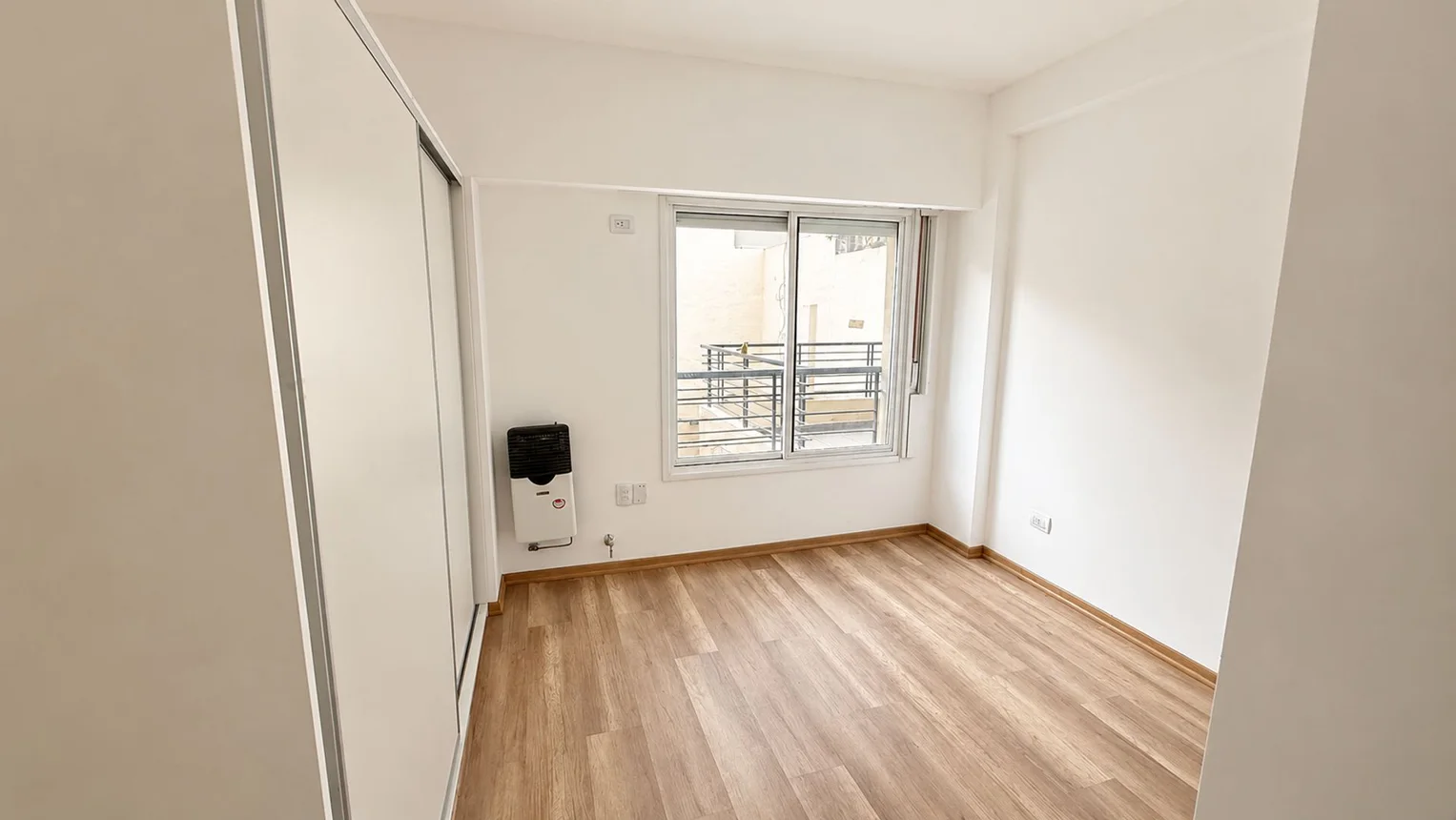 Venta monoamb balcon terraza luz, cocher estrenar, foto 5