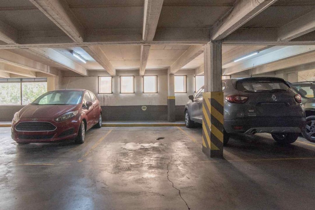 Venta Cochera en Barrio Norte