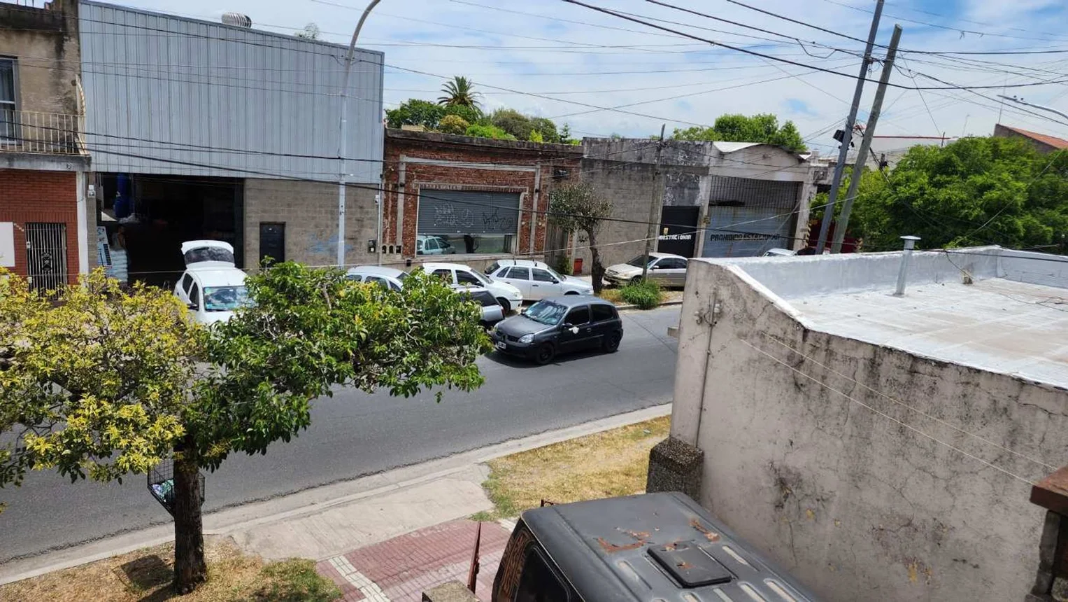 Casa de 3 ambientes en venta en Lanús Este, Avenida 9 de Julio 3300
