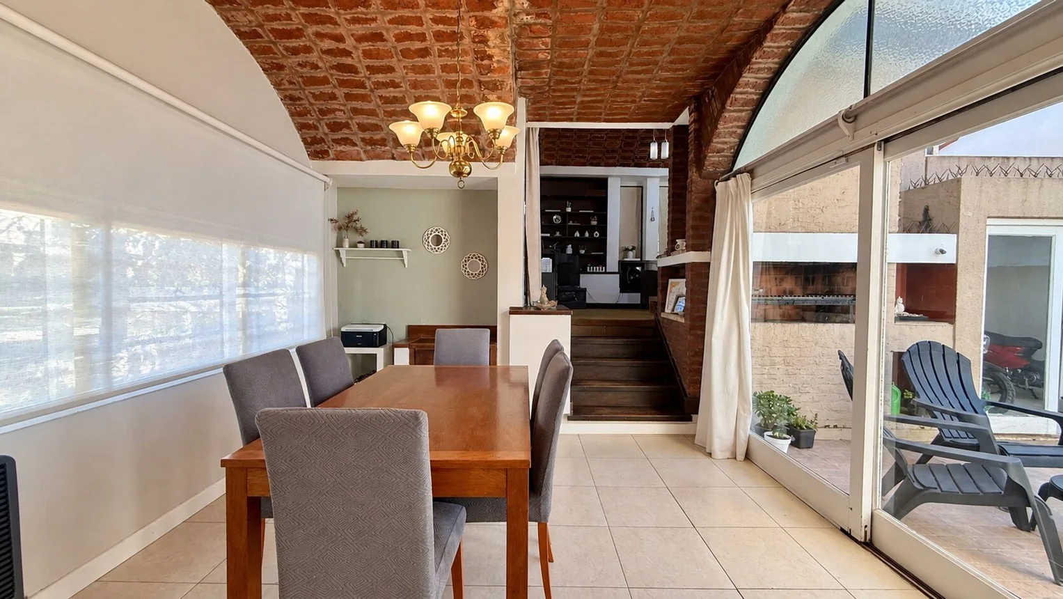 Venta casa 6 ambientes caisamar, foto 3