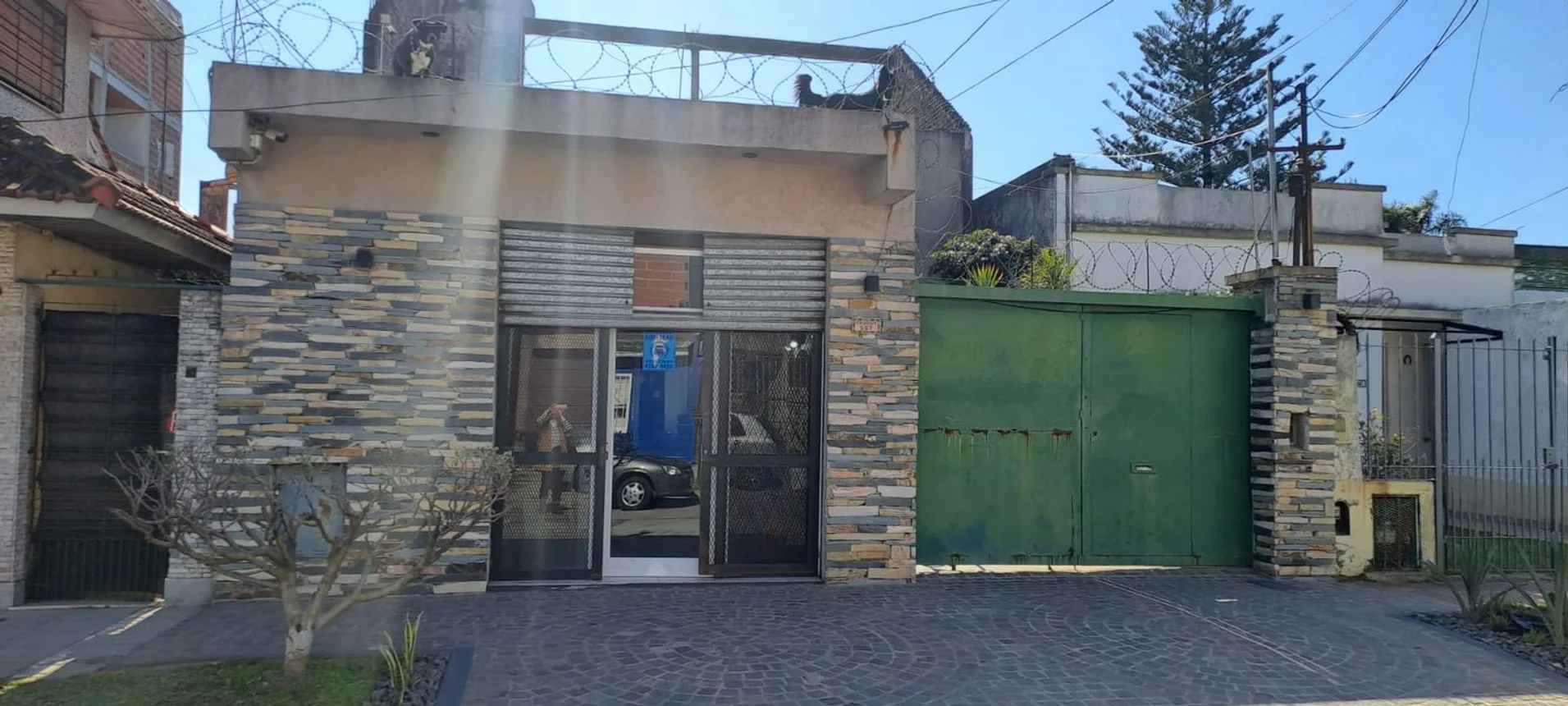 Casa dúplex de 4 ambientes en venta en Bernal Oeste, Chubut 500