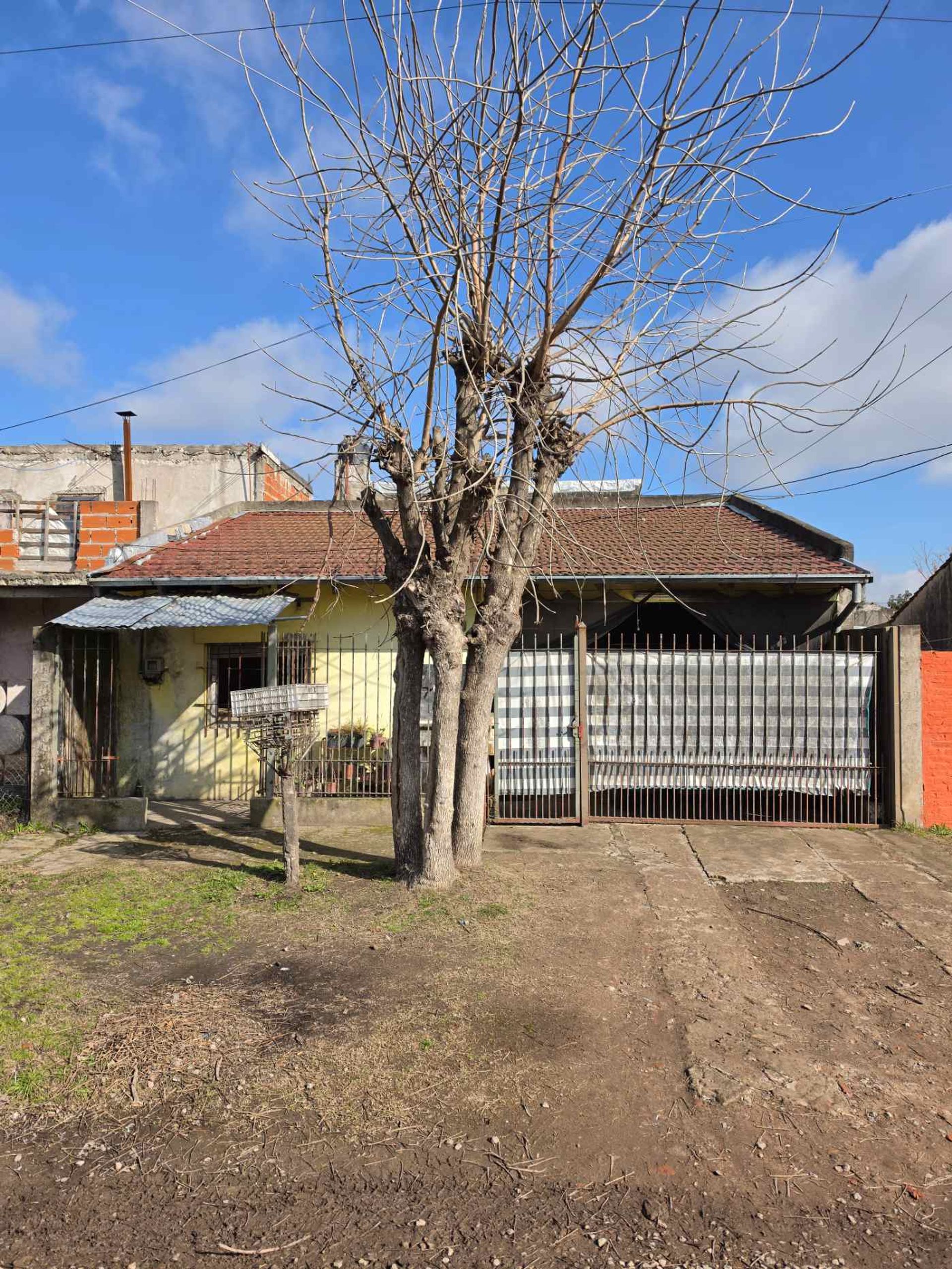 CASA 6 AMB LONGCHAMPS FONDO Y GARAGE