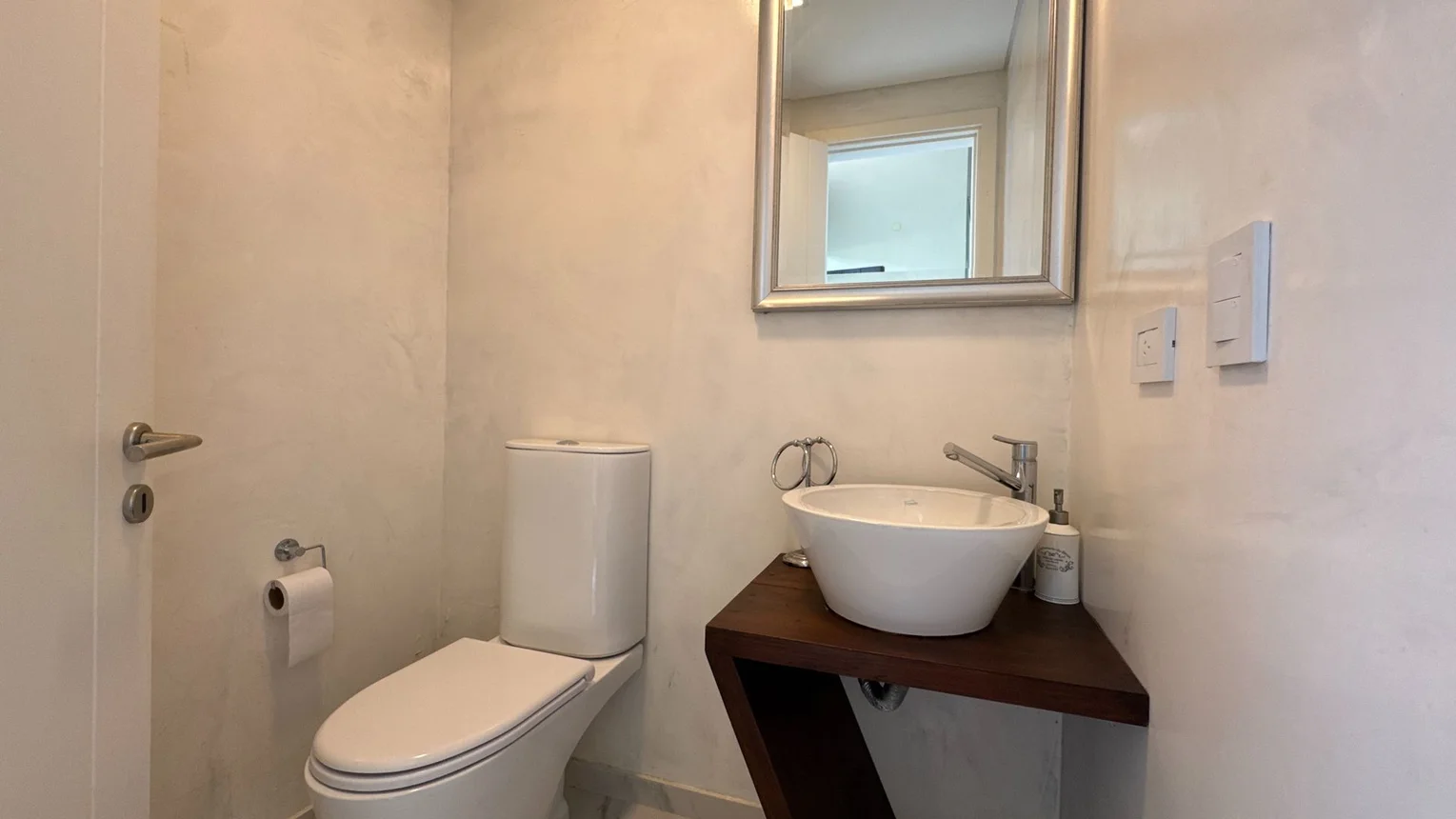 Casa de 5 ambientes en venta en Pinamar, De la Tropilla 800, foto 5