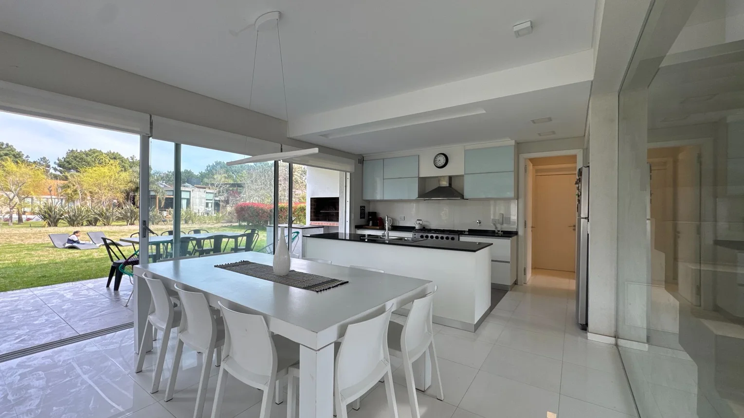 Casa de 5 ambientes en venta en Pinamar, De la Tropilla 800, foto 4