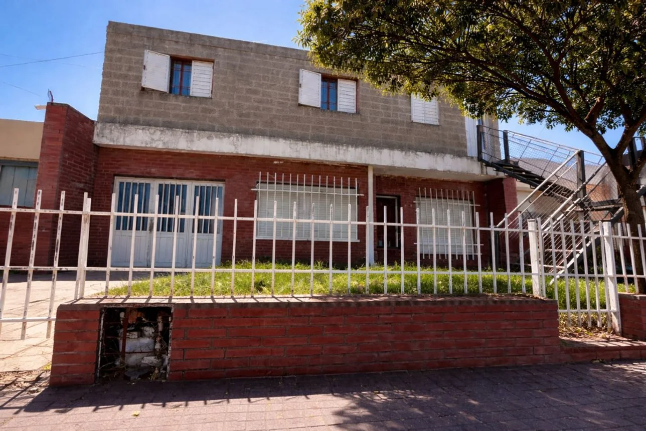 PH de 7 ambientes en venta en Córdoba, Sofia Bozan 2400