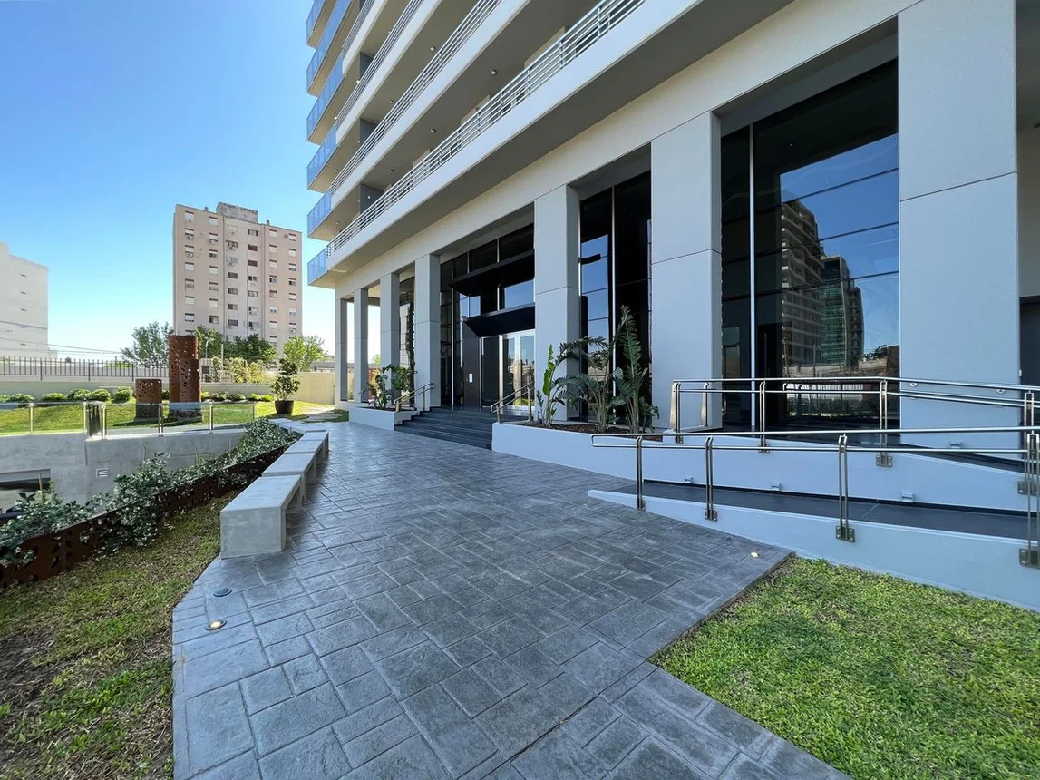 Departamento de 4 ambientes en venta en Rosario, Thedy 200