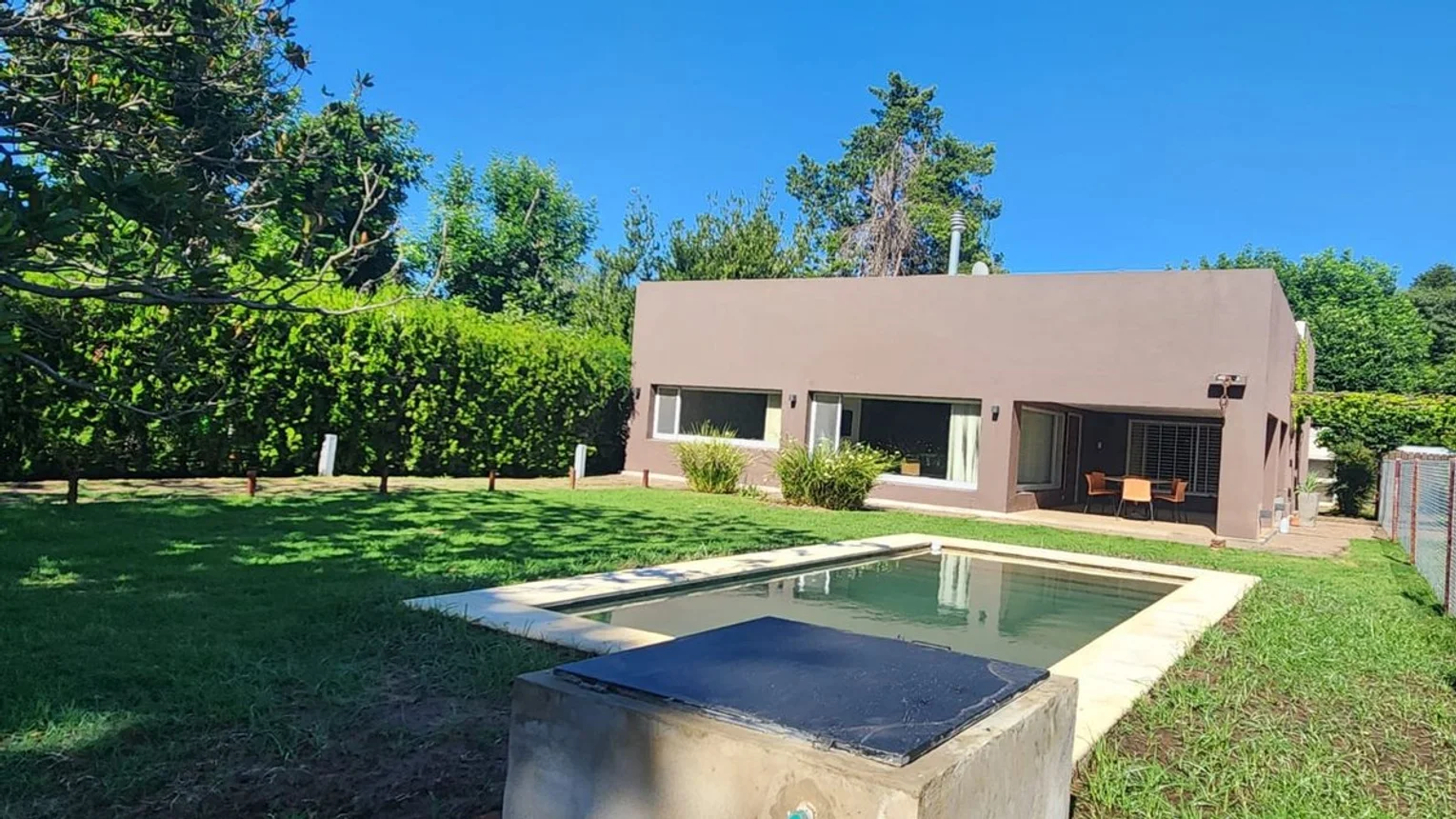 Casa en venta en Funes