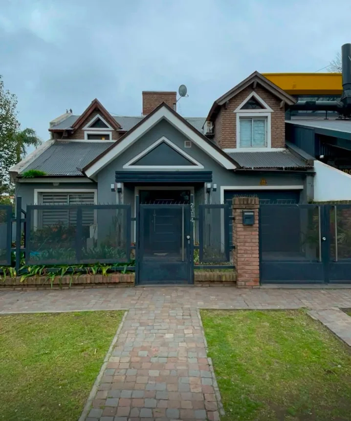 Casa en venta en Funes