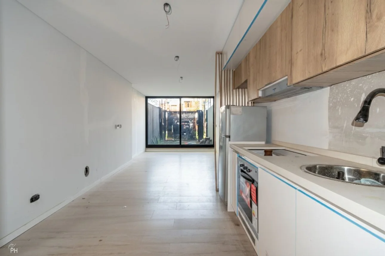Monoambiente en venta con cochera en alberdi, foto 1