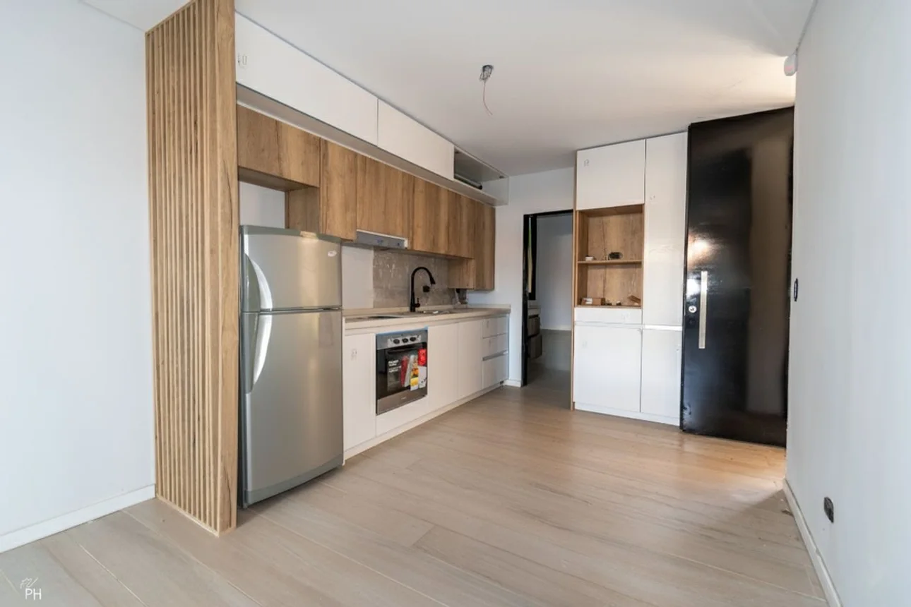 Monoambiente en venta con cochera en alberdi, foto 2