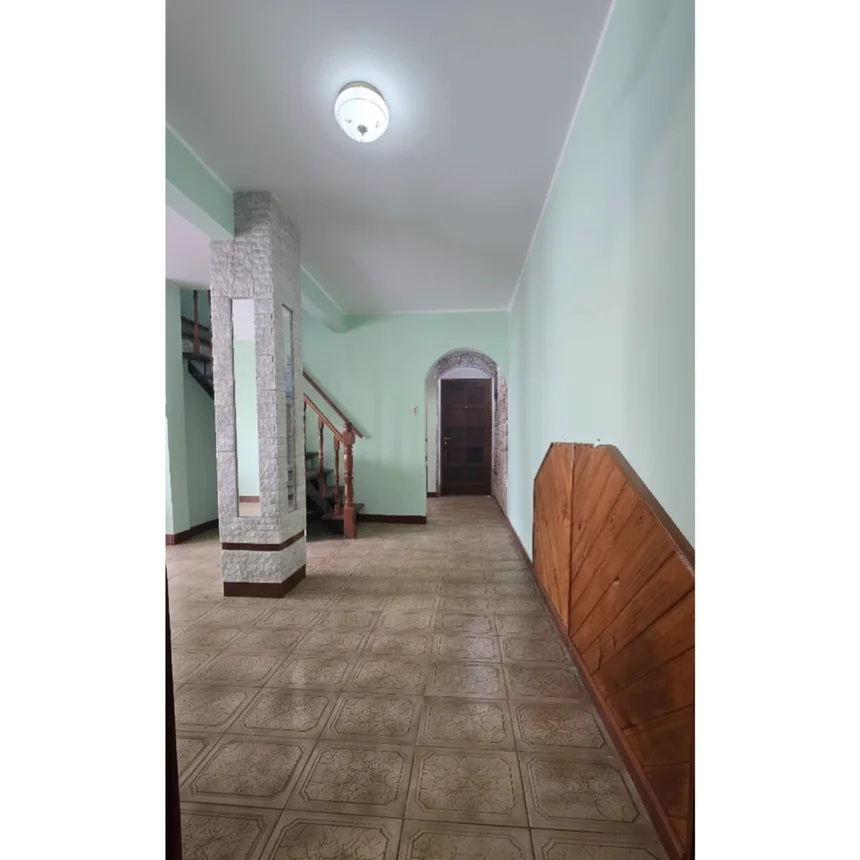 Casa dúplex de 6 ambientes en venta en Monte Chingolo, General Guido 3500, foto 5