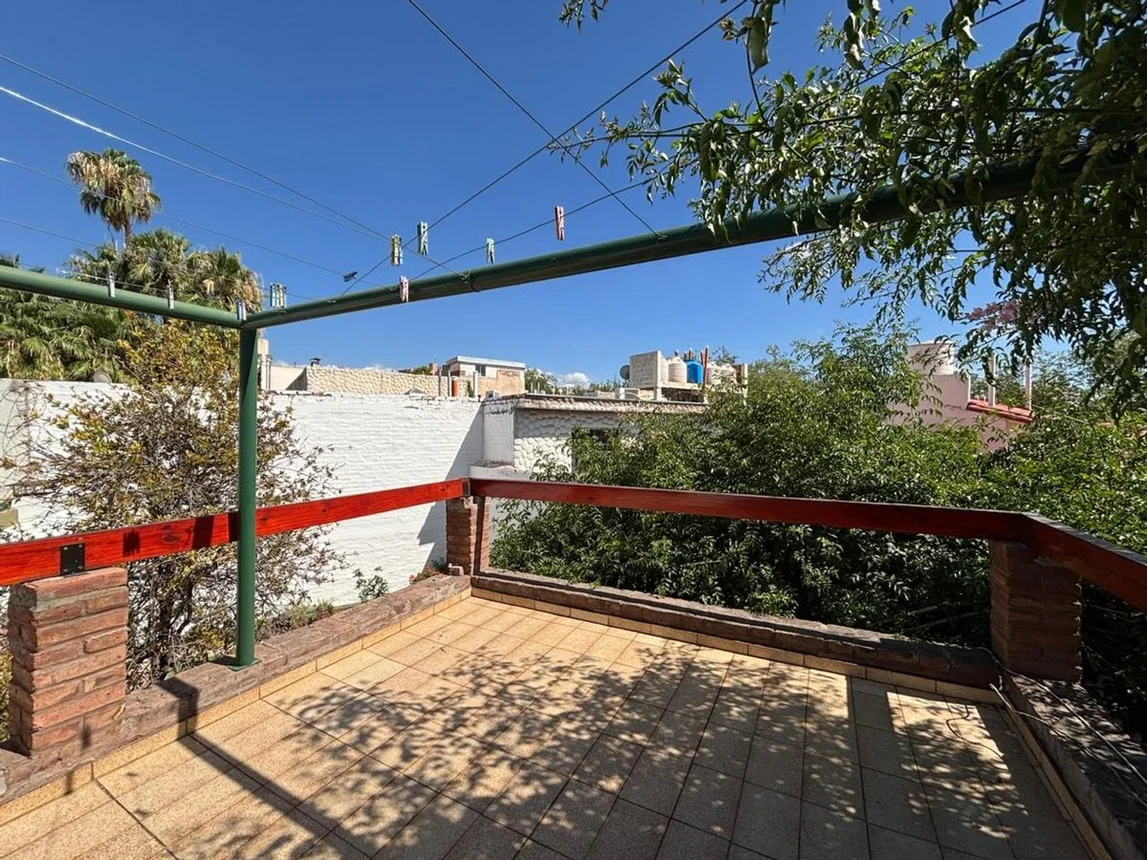 Casa en venta en Mendoza, foto 3